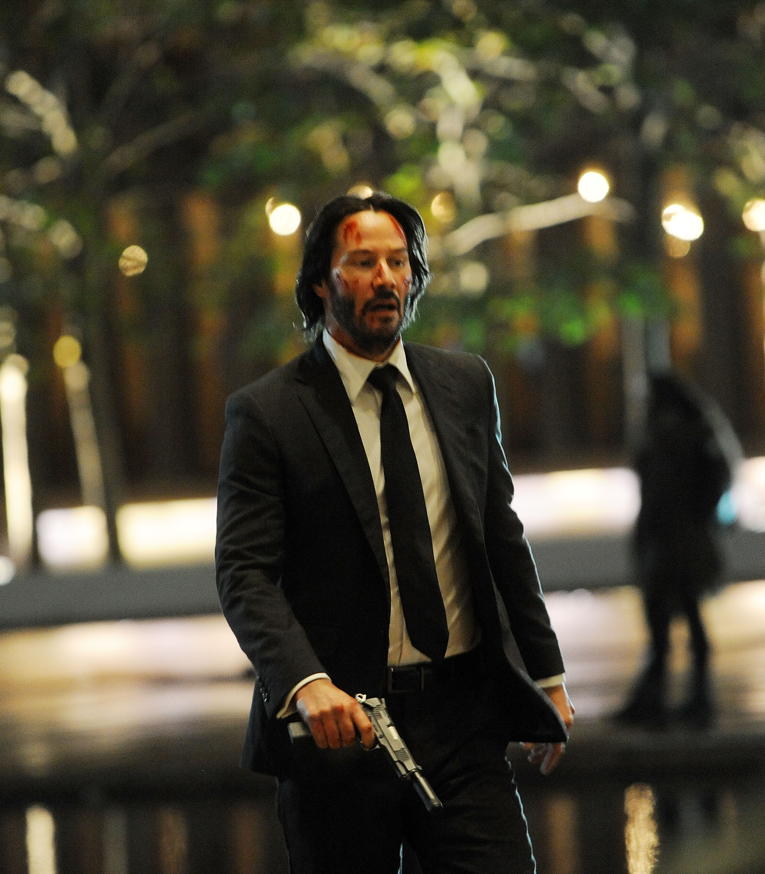 Keanu Reeves am Set von "John Wick 2" am 18. November 2015 | Quelle: Getty Images