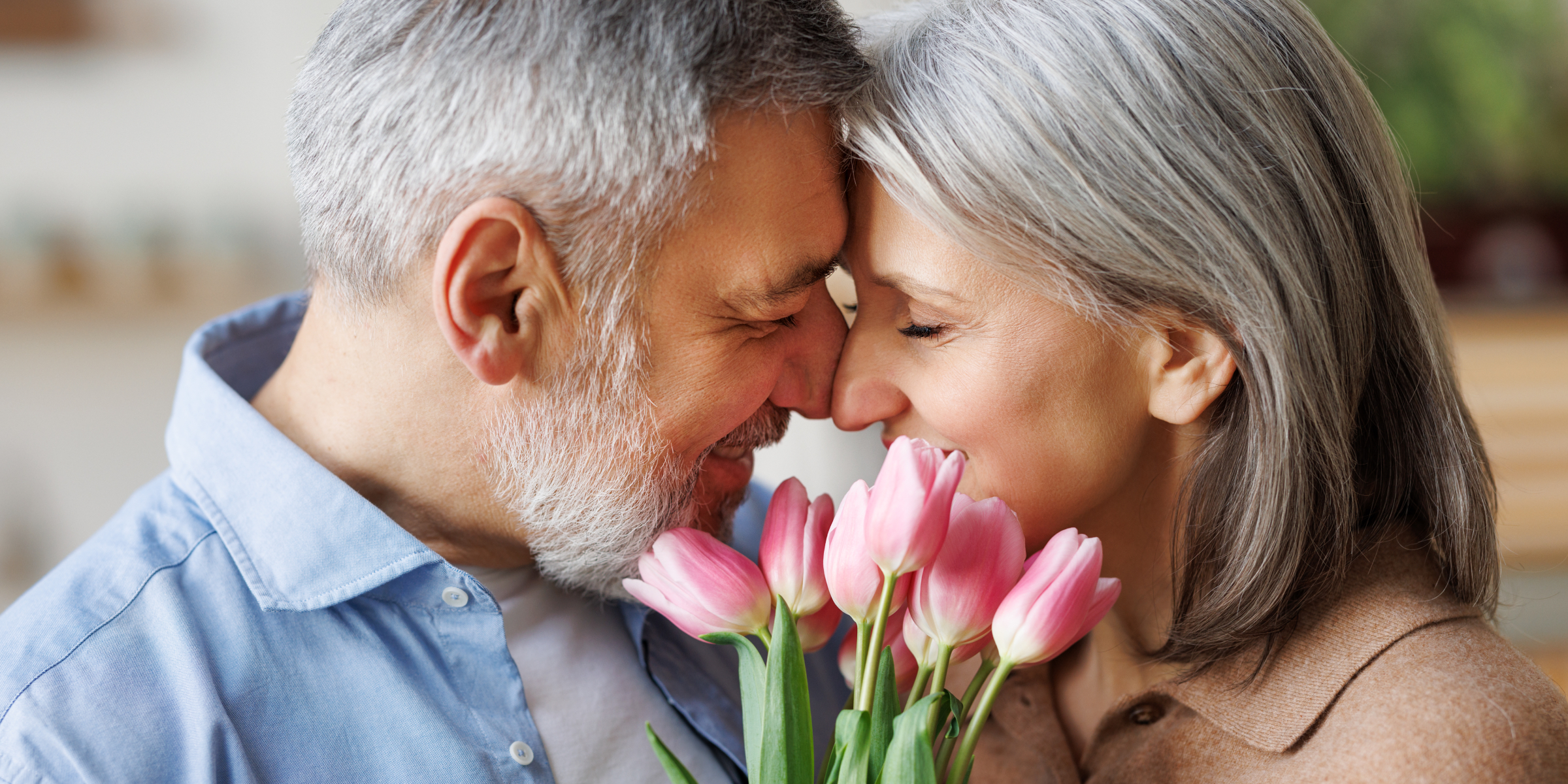 Ein Paar in einem intimen Moment | Quelle: Getty Images