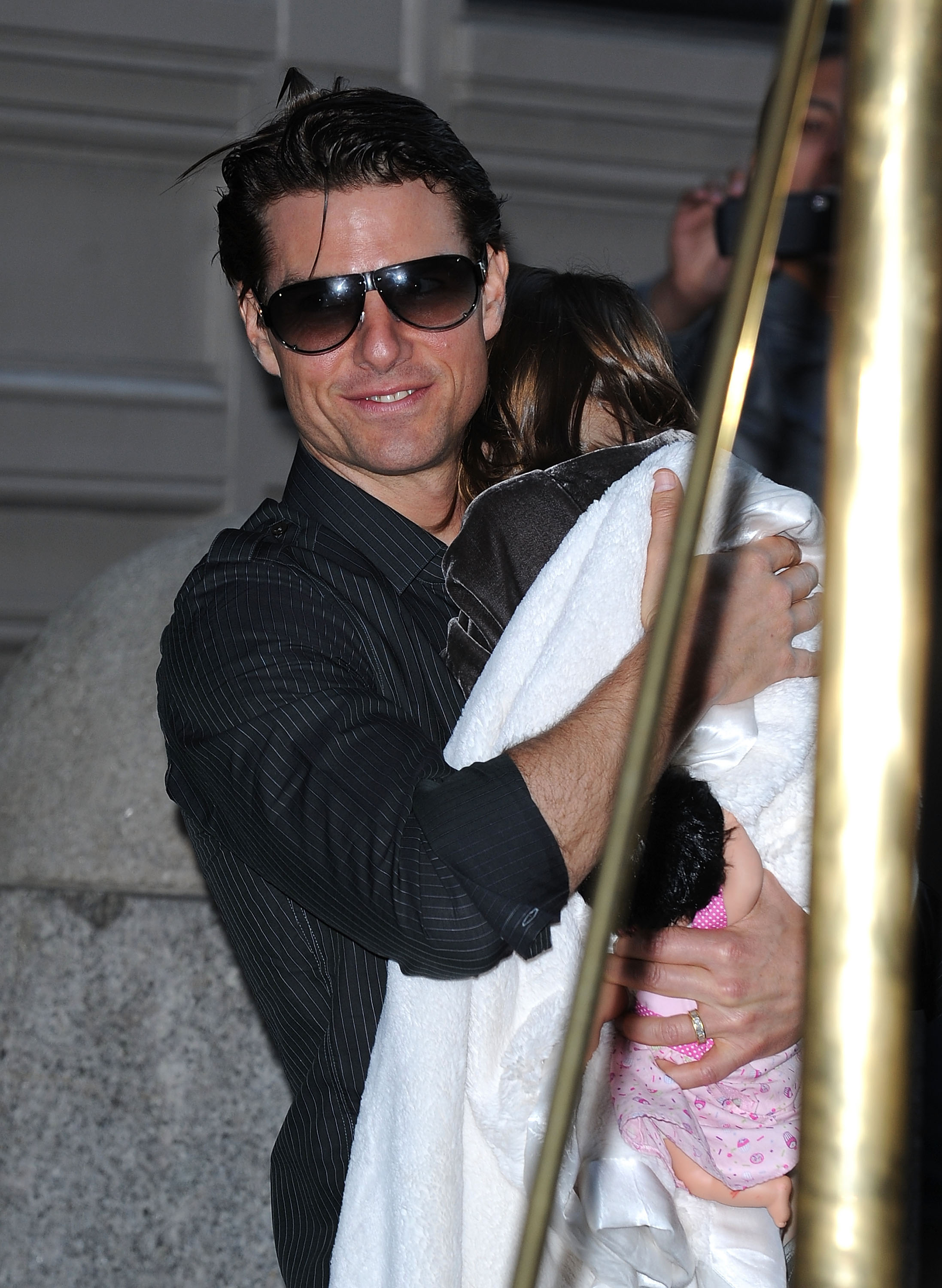 Tom Cruise und seine Tochter Suri Cruise, gesehen am 6. Oktober 2008 in New York City | Quelle: Getty Images