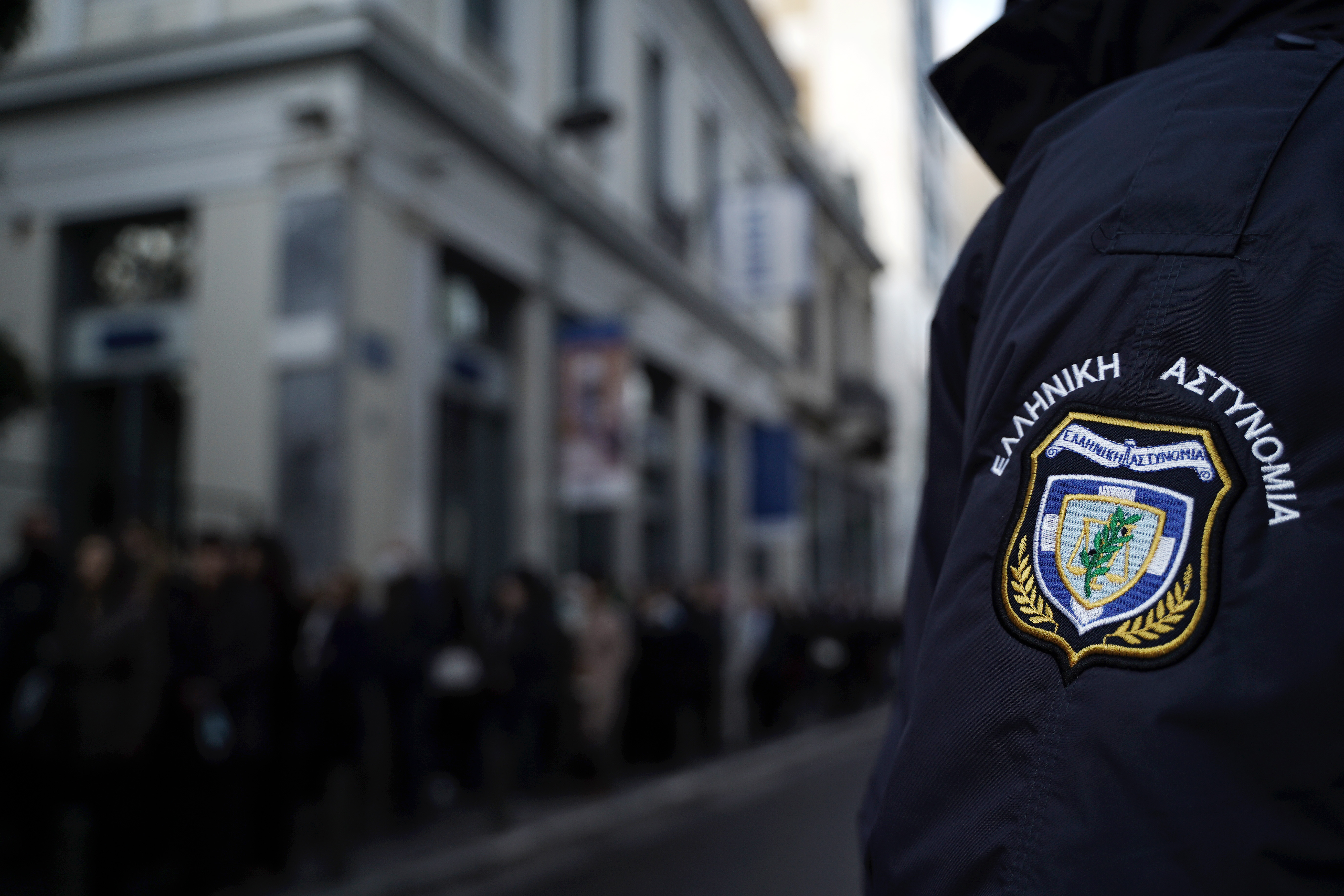 Griechischer Polizeibeamter | Quelle: Getty Images