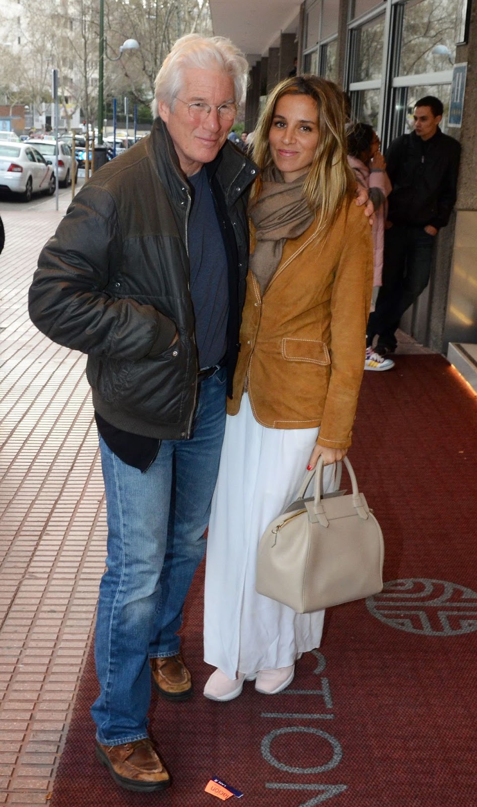 Richard Gere und Alejandra Silva am 9. März 2016 in Madrid, Spanien. | Quelle: Getty Images