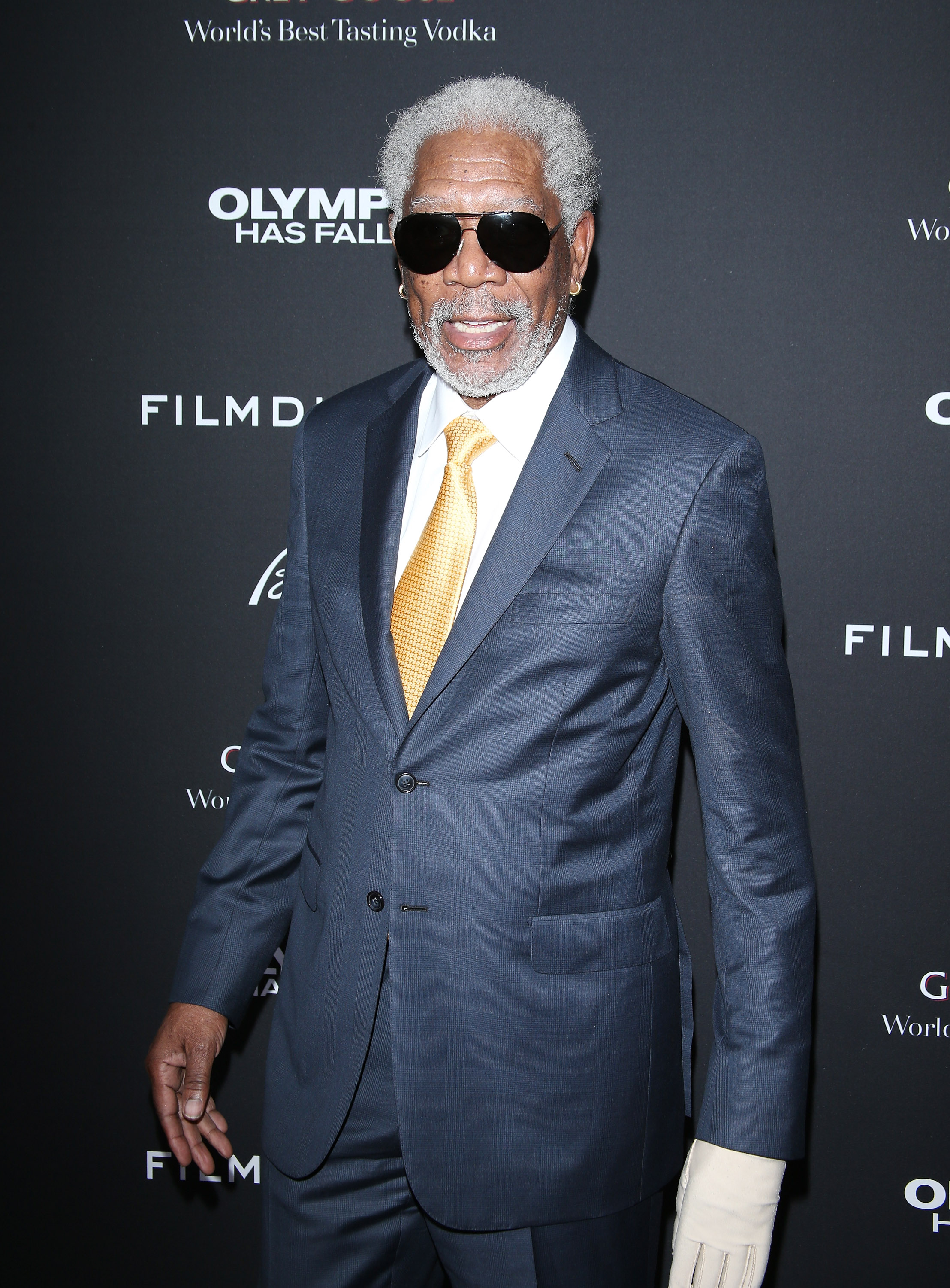 Morgan Freeman bei der Weltpremiere von "Olympus Has Fallen" im Brioni Sponsors Film District im Jahr 2013 | Quelle: Getty Images