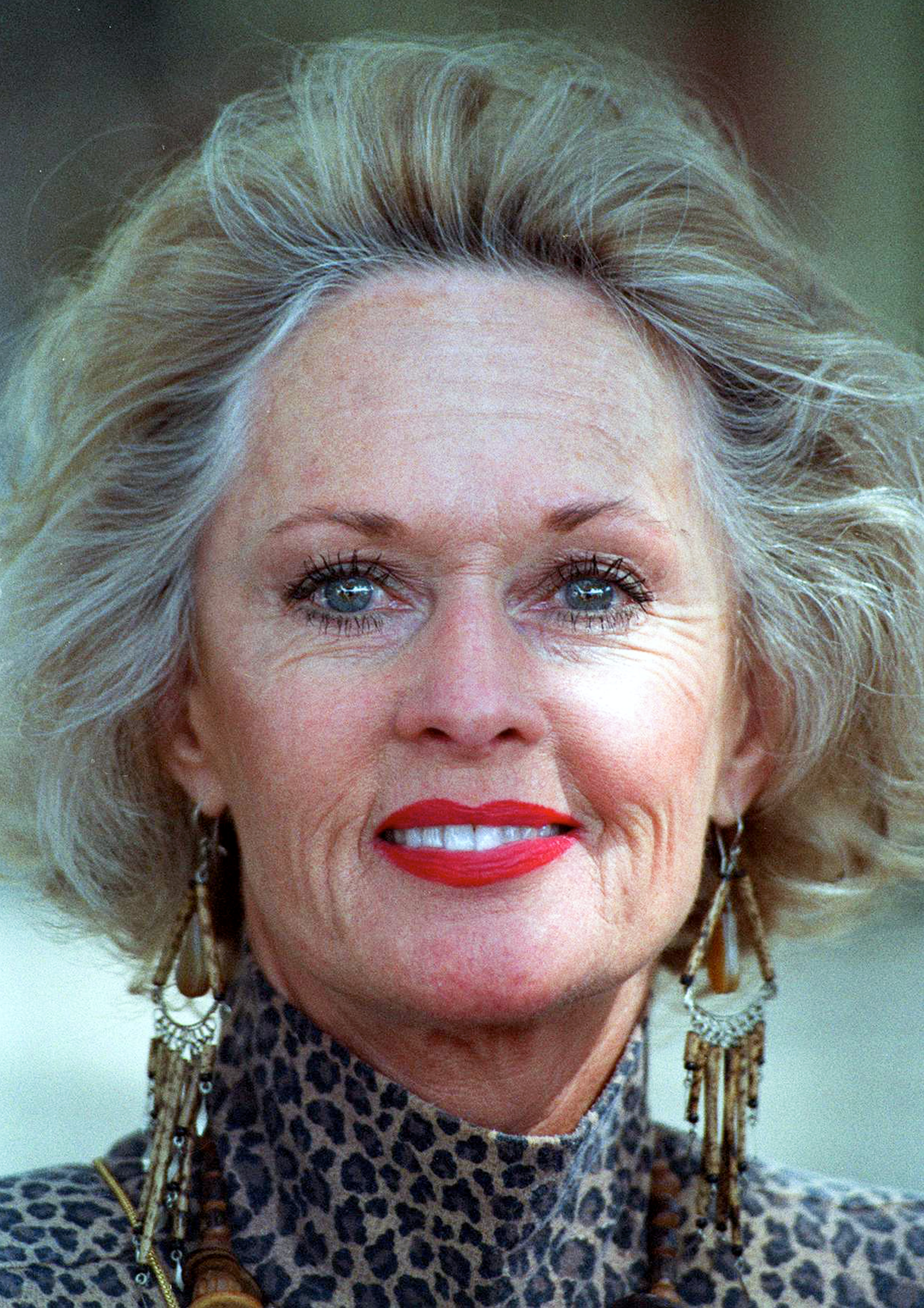 Tippi Hedren während der Benefizveranstaltung "Artists for Shambala" in Acton, Kalifornien, am 30. Oktober 1994. | Quelle: Getty Images