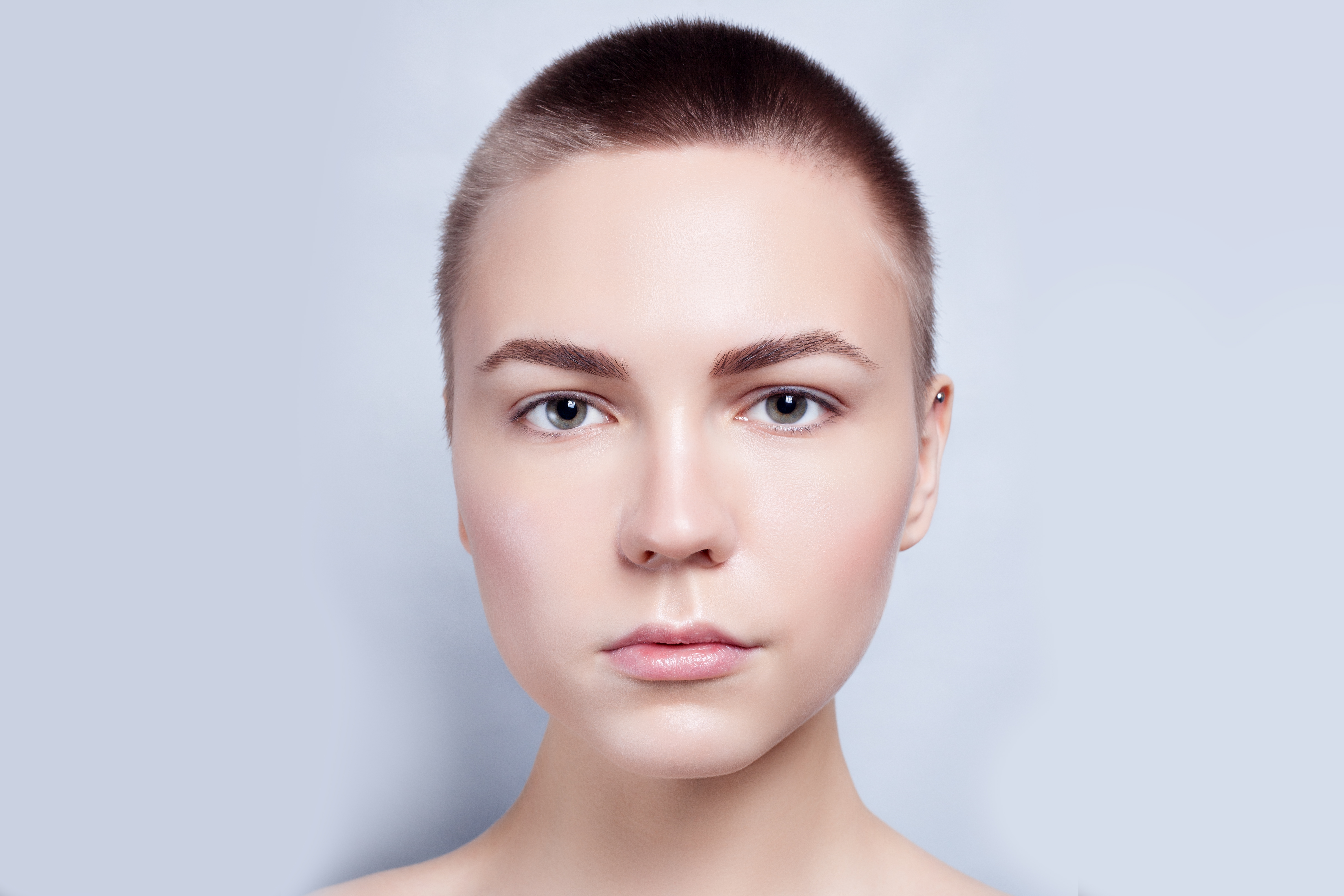 Schönes Gesicht Junge Frau Saubere Frische Haut Nahaufnahme | Quelle: Getty Images