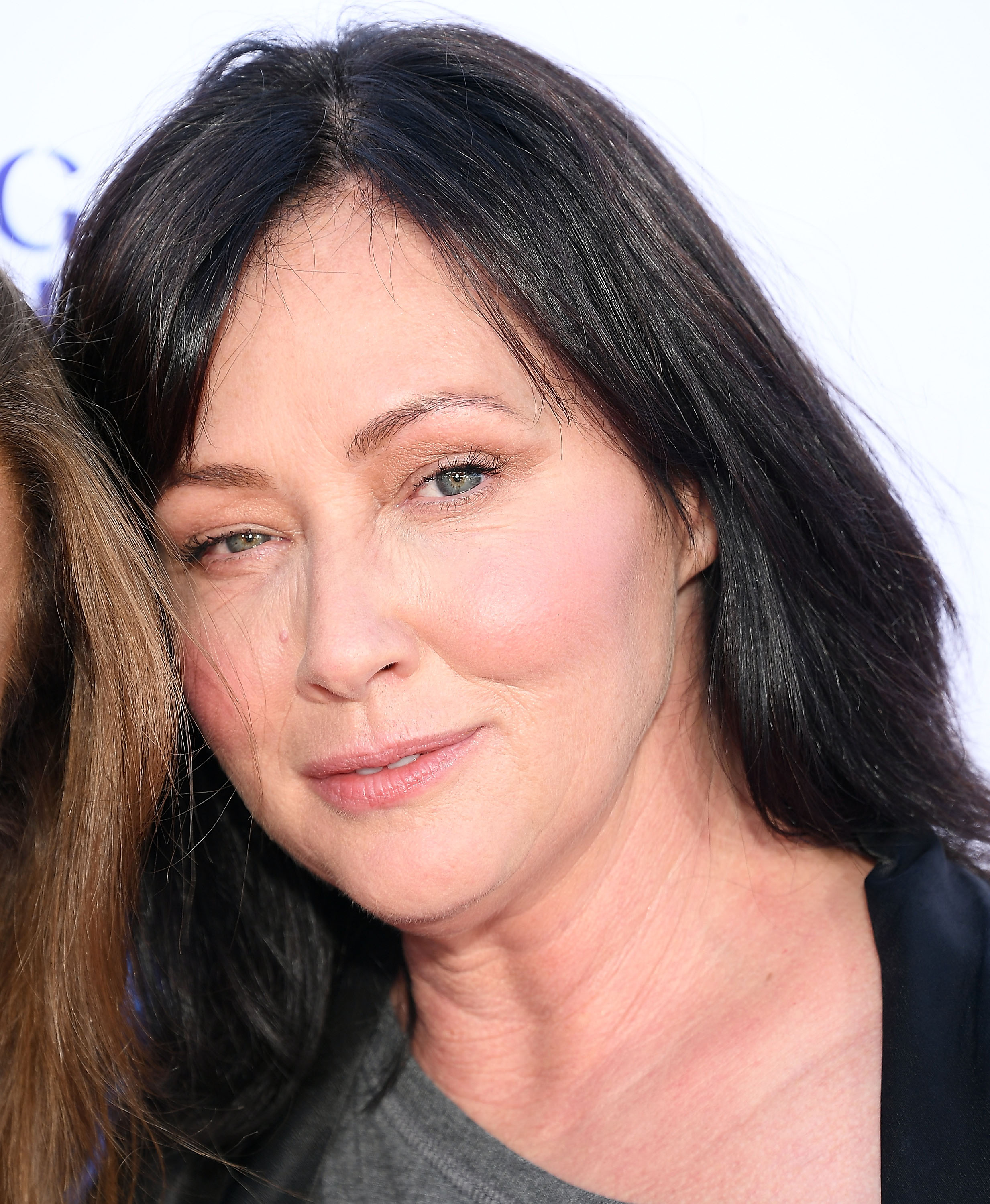 Shannen Doherty kommt am 7. September 2018 zum Stand Up To Cancer Marks 10 Years Of Impact In Cancer Research in Santa Monica, Kalifornien. | Quelle: Getty Images