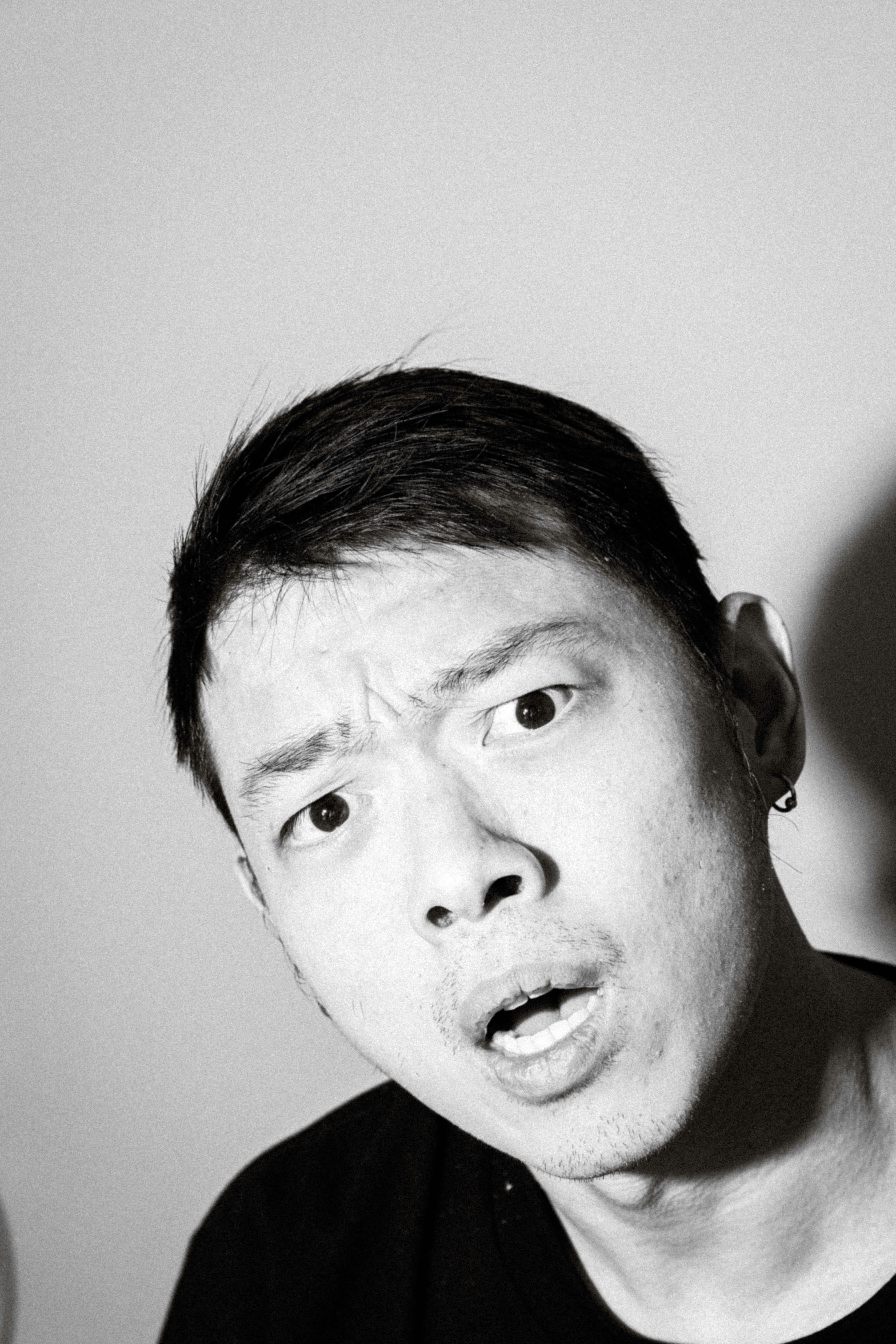 Ein schockierter Mann | Quelle: Unsplash