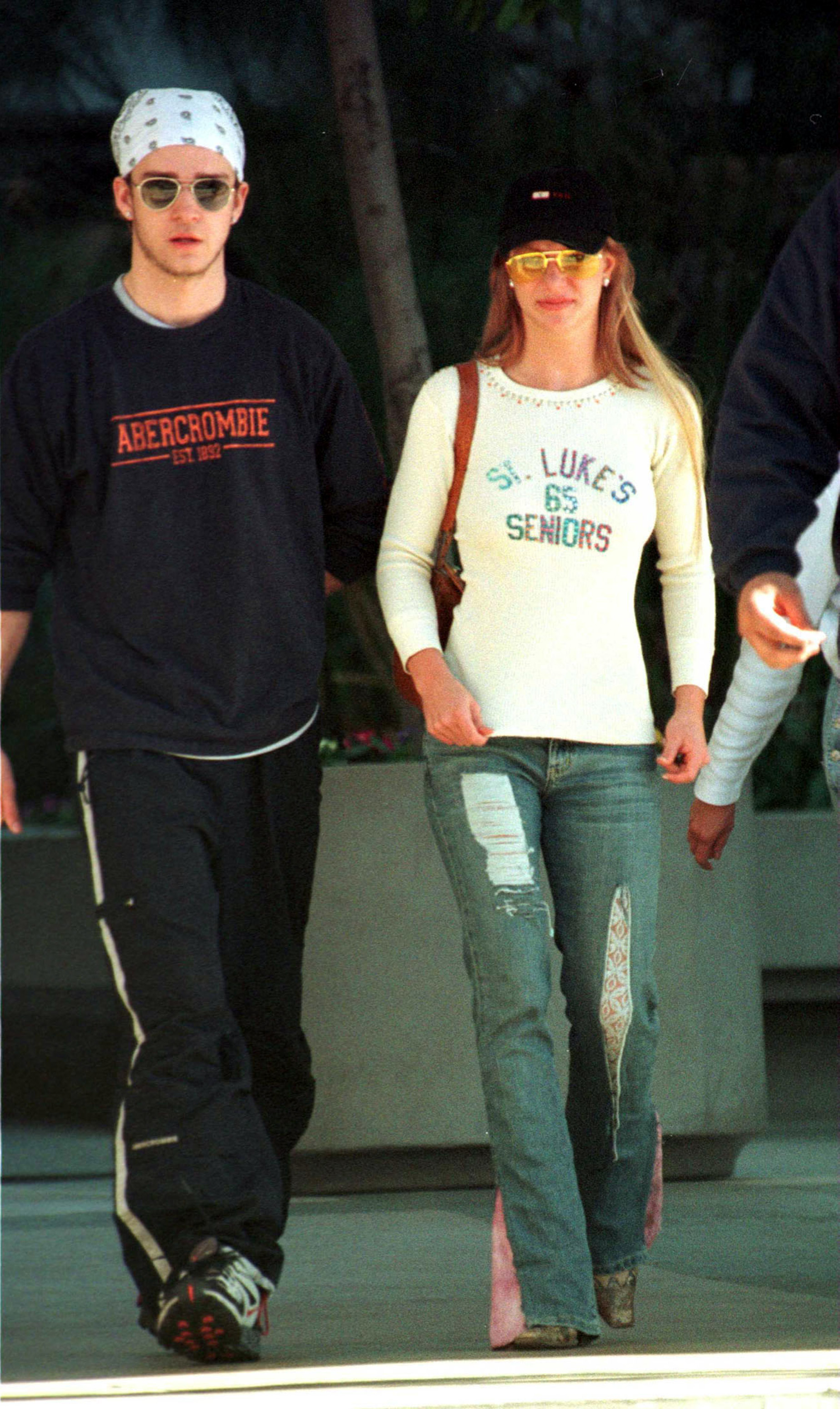Justin Timberlake und Britney Spears werden am 4. Januar 2001 in Los Angeles, Kalifornien gesichtet | Quelle: Getty Images