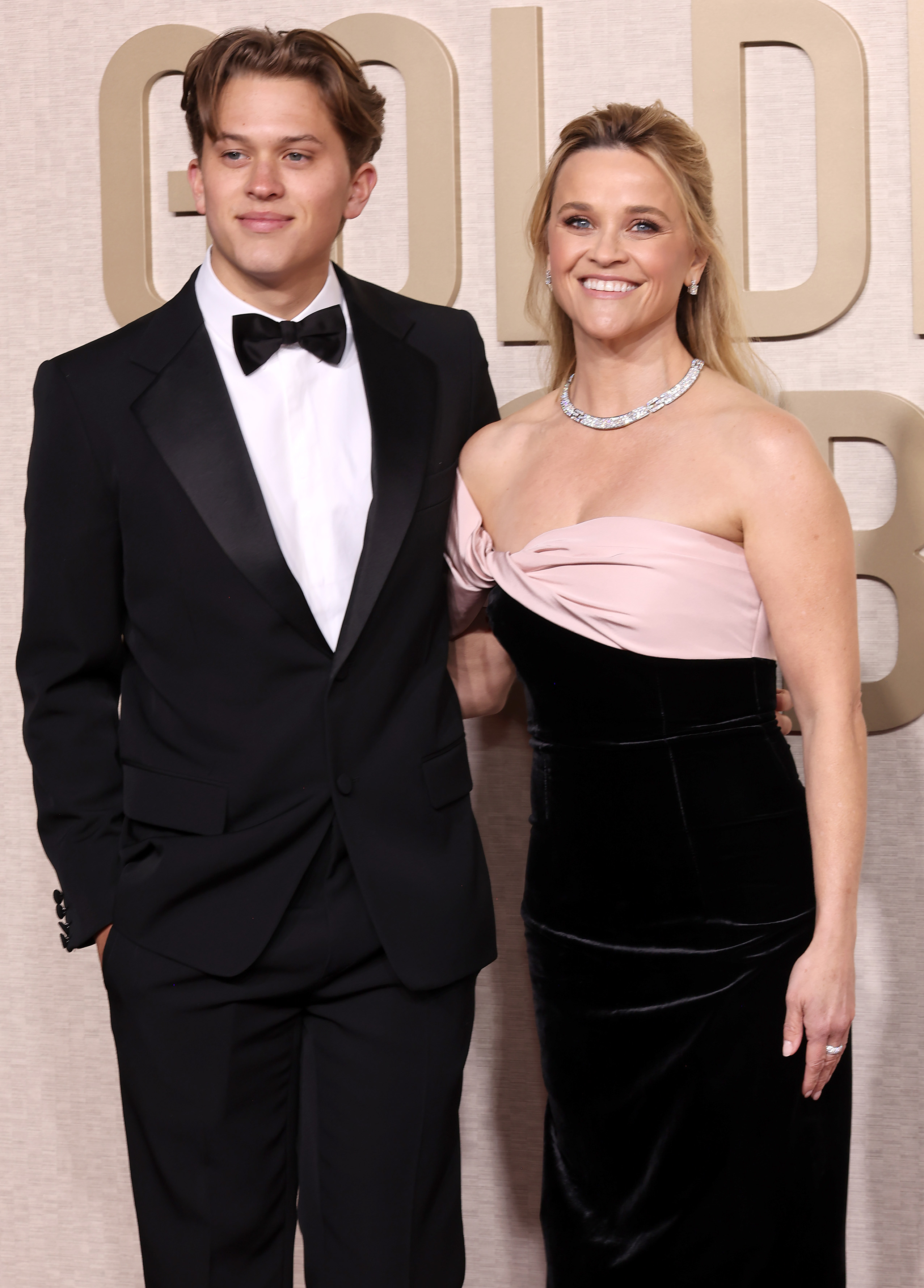 Diakon Phillippe und Reese Witherspoon bei den 81st Annual Golden Globe Awards in Beverly Hills, Kalifornien am 7. Januar 2024 | Quelle: Getty Images