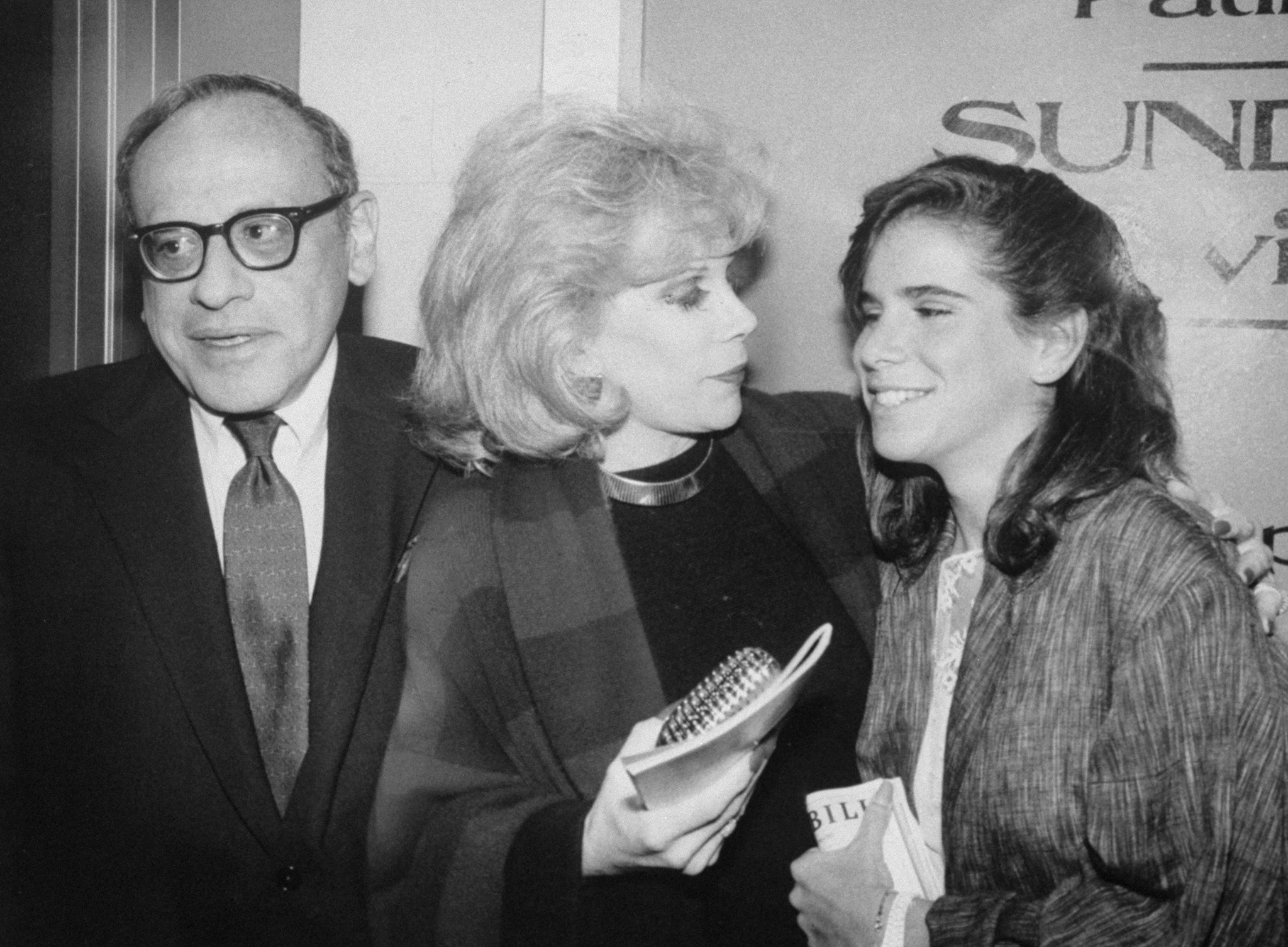 Edgar Rosenberg, Joan Rivers und ihre Tochter Melissa bei "Sunday in the Park With George" circa 2000 | Quelle: Getty Images