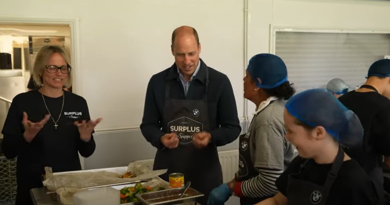 Prinz William besucht Surplus For Supper am 16. April 2024 | Quelle: YouTube/The Royal Family Channel