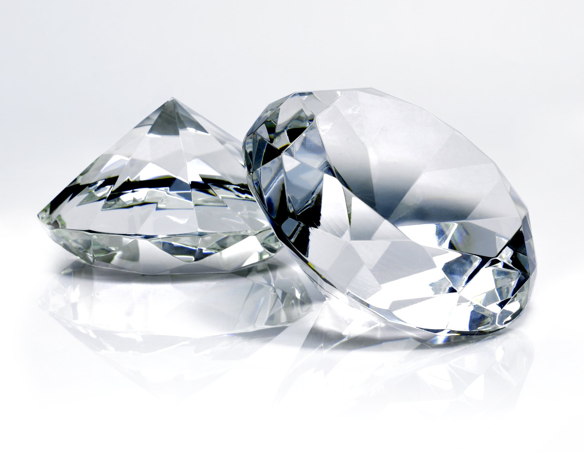 Nahaufnahme von weißen Diamanten. |  Foto: Getty Images