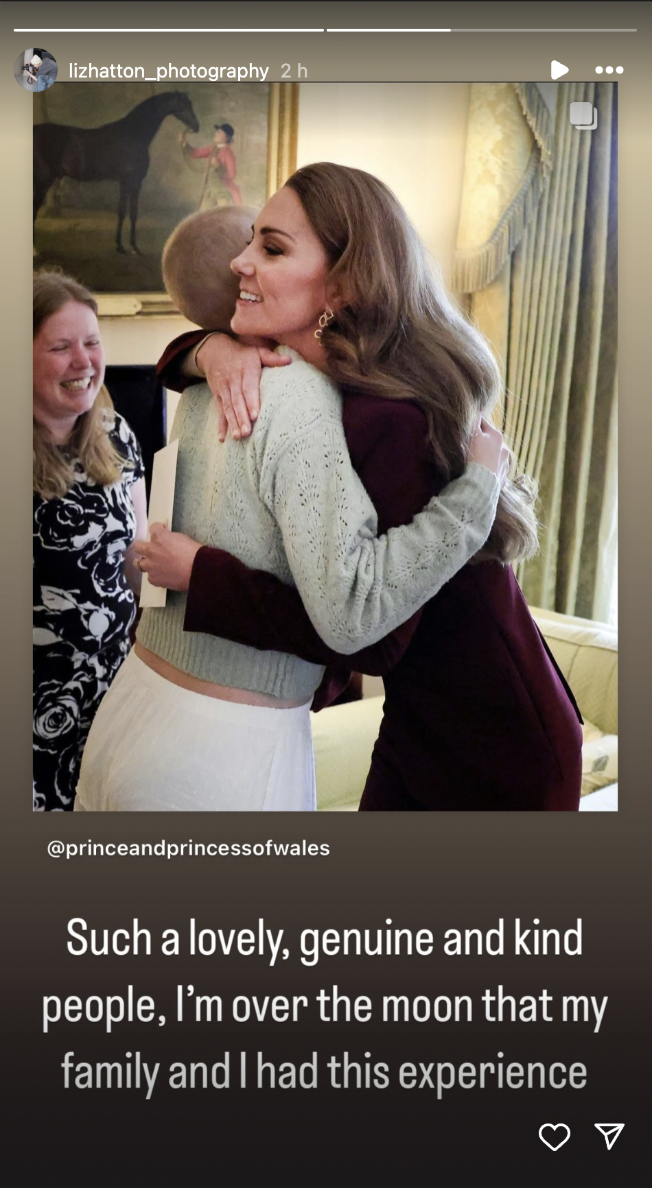 Liz Hatton spricht nach ihrem Treffen mit Prinzessin Catherine Middleton und Prinz William auf ihren Instagram-Stories am 2. Oktober 2024 | Quelle: Instagram.com/stories/lizhatton_photography/