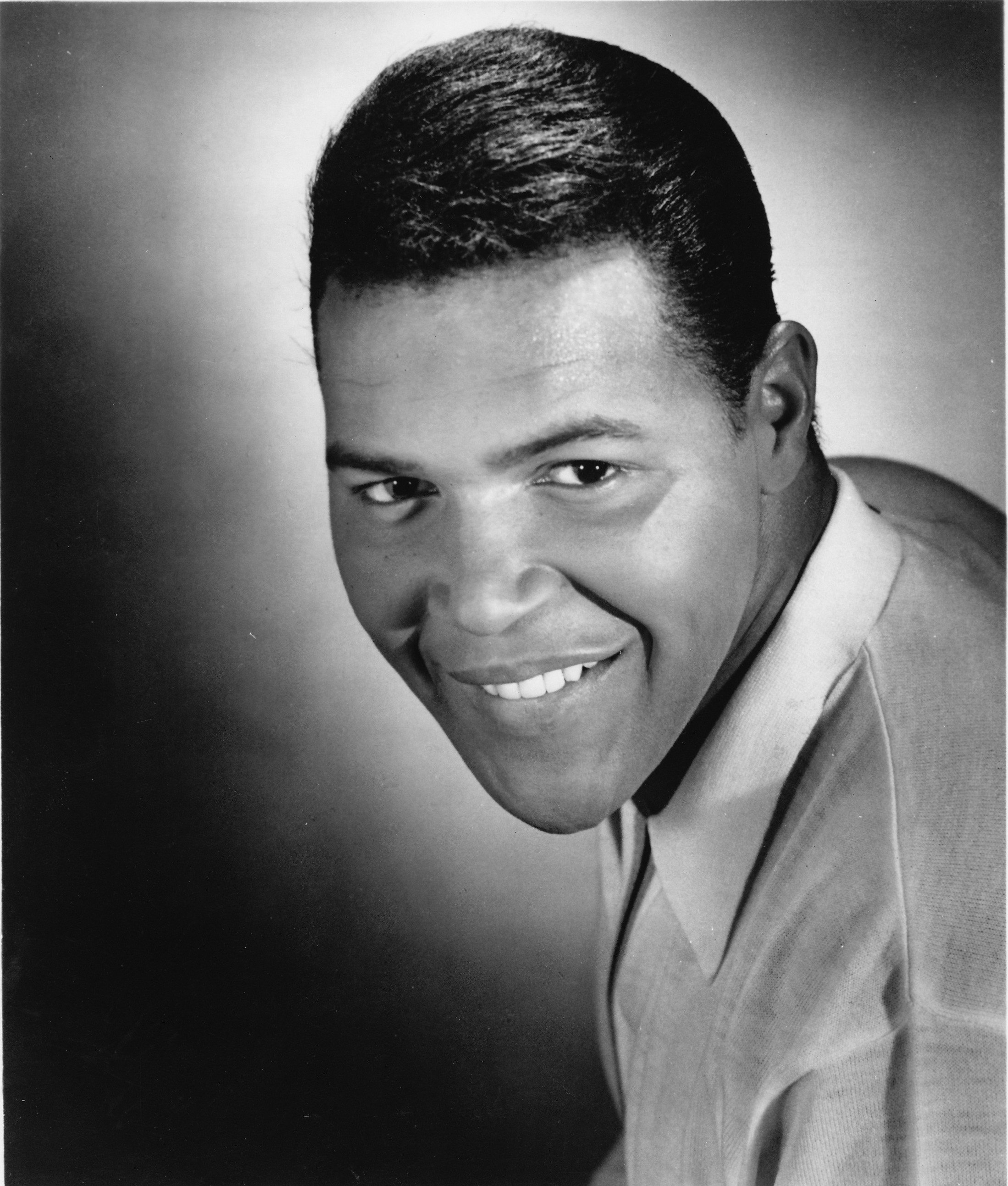 Chubby Checker posiert 1961 für ein Studioportrait. | Quelle: Getty Images