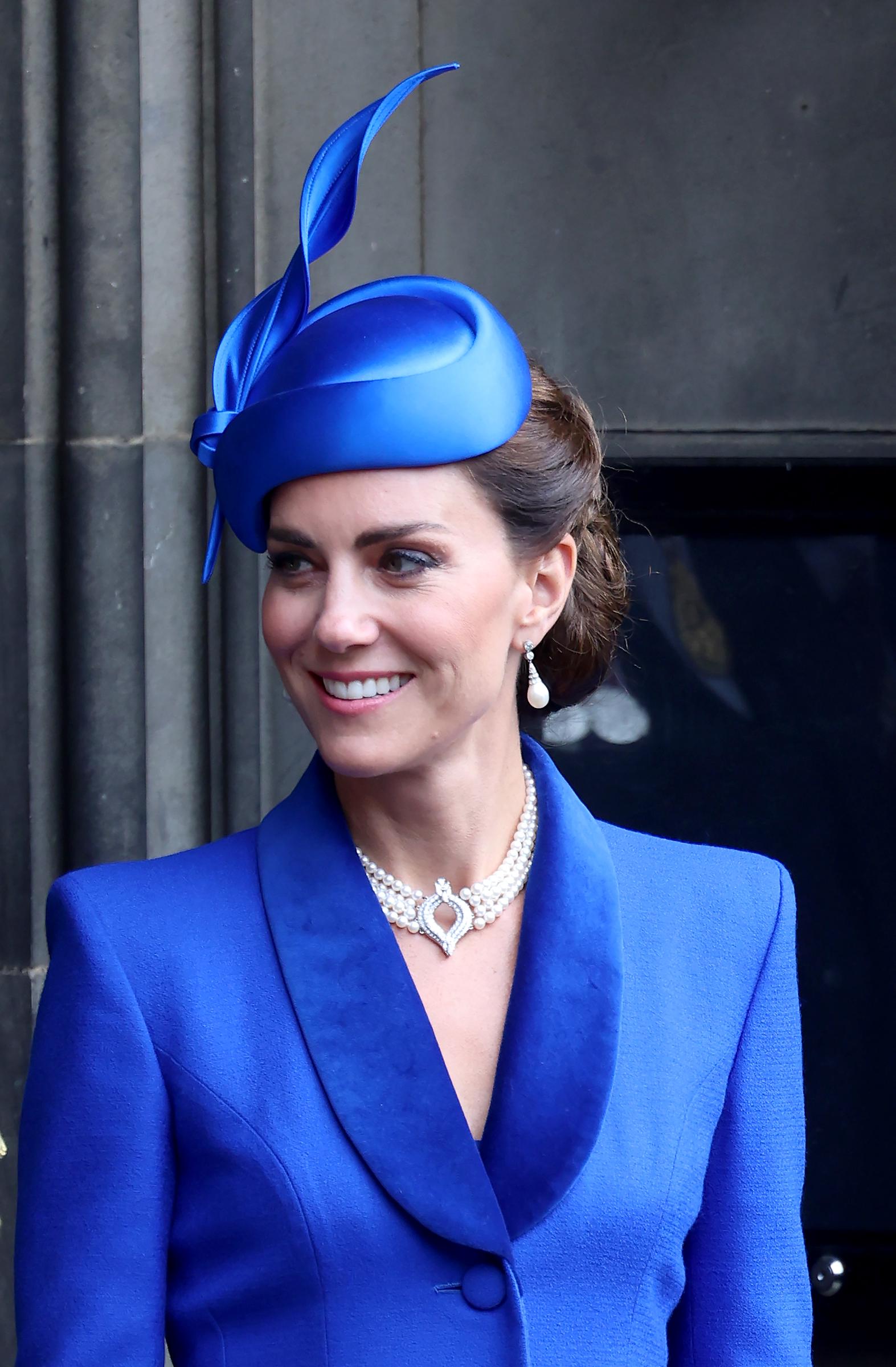 Prinzessin Catherine verlässt einen nationalen Dankes- und Weihegottesdienst zur Krönung von König Charles III. und Königin Camilla in der St Giles' Cathedral am 5. Juli 2023 in Edinburgh, Schottland | Quelle: Getty Images