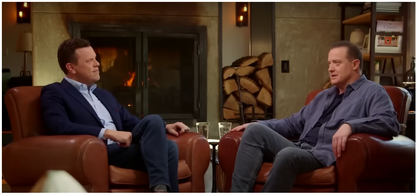 Brendan Fraser spricht mit Willie Geist auf seiner Farm. | Quelle: YouTube/TODAY