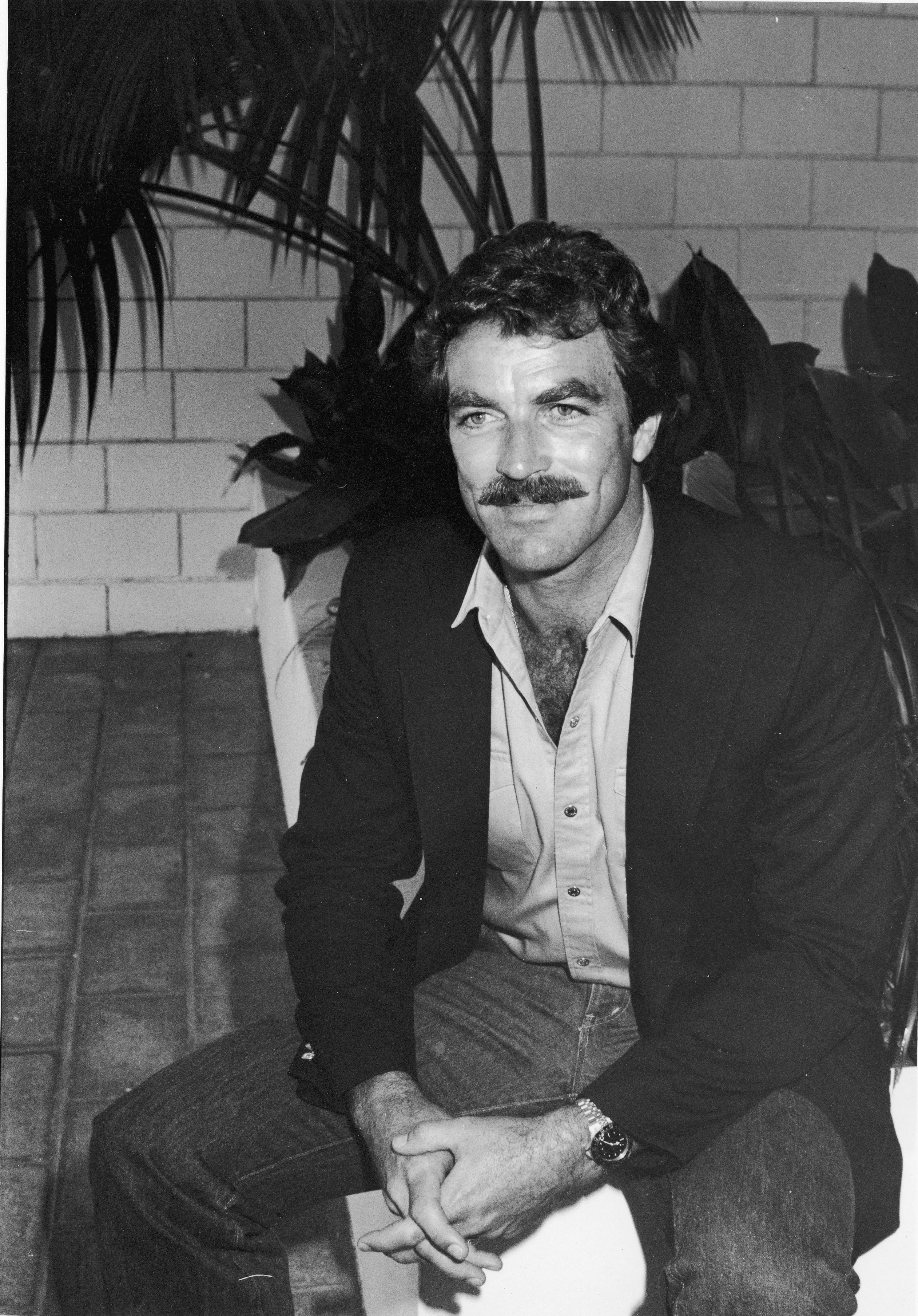 Tom Selleck bei einem Brunch am 1. Juli 1981 in Beverly Hills, Kalifornien. | Quelle: Getty Images