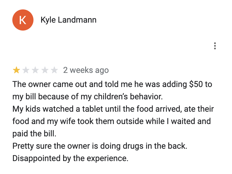 Eine negative Kundenrezension über das Toccoa Riverside Restaurant | Quelle: google.com/maps/reviews