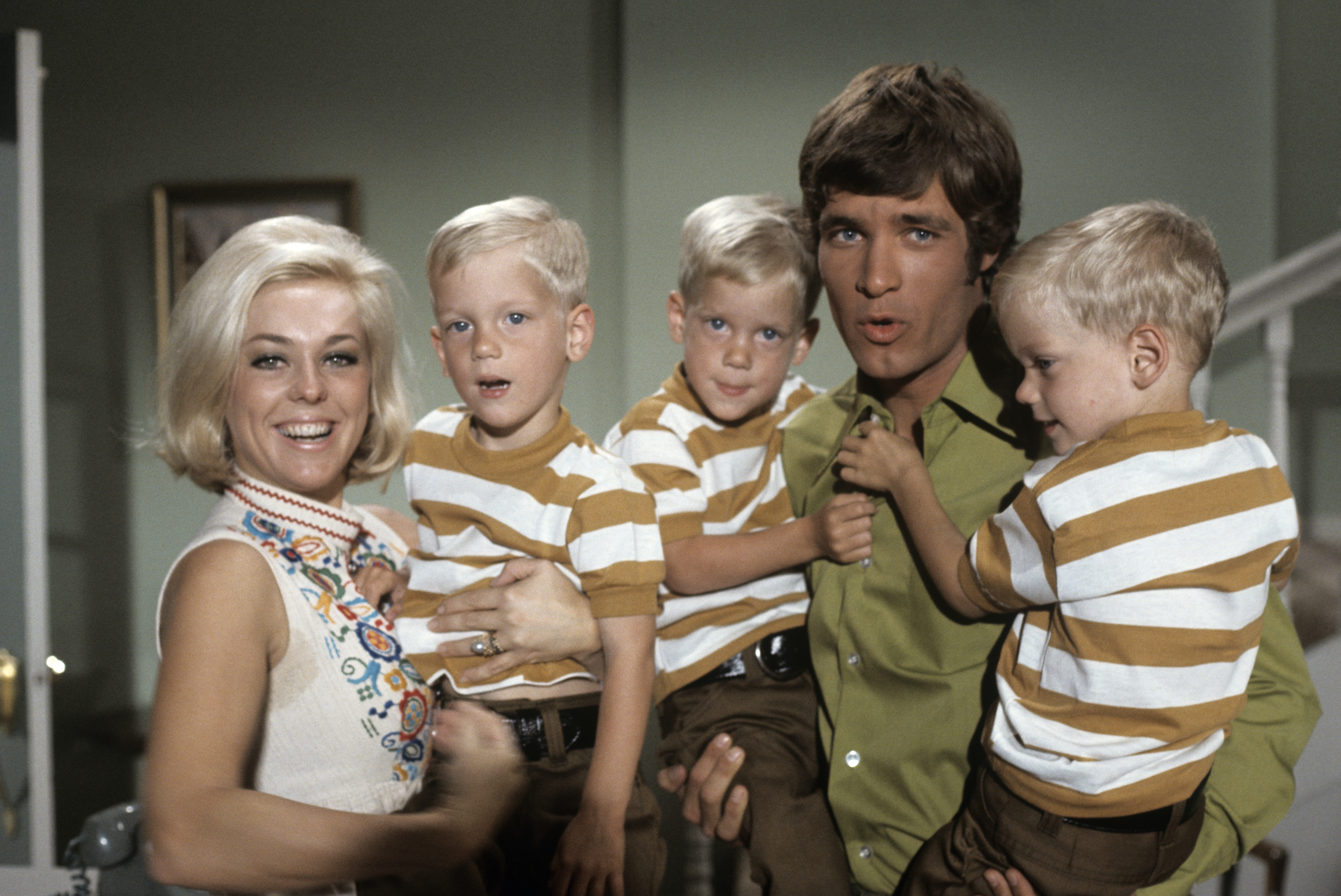 Tina Cole, Statistin, Don Grady, Statist am Set von "Meine drei Söhne" | Quelle: Getty Images