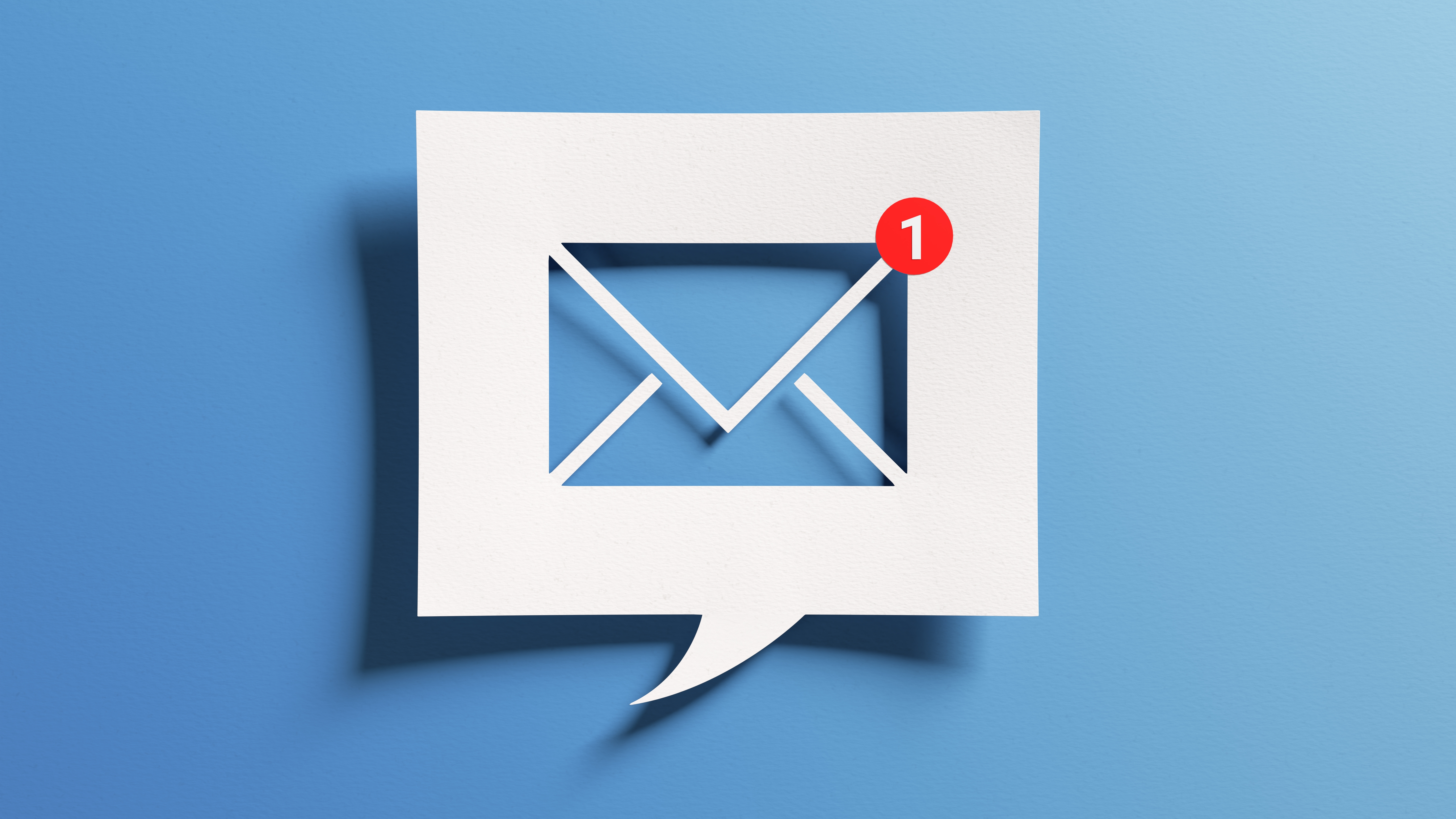 Eine neue E-Mail-Benachrichtigung | Quelle: Shutterstock