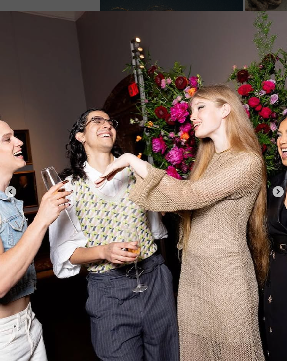 Vivian Wilson bei einer Veranstaltung der Teen Vogue, datiert auf den 13. Mai 2025 | Quelle: Instagram/vivllainous