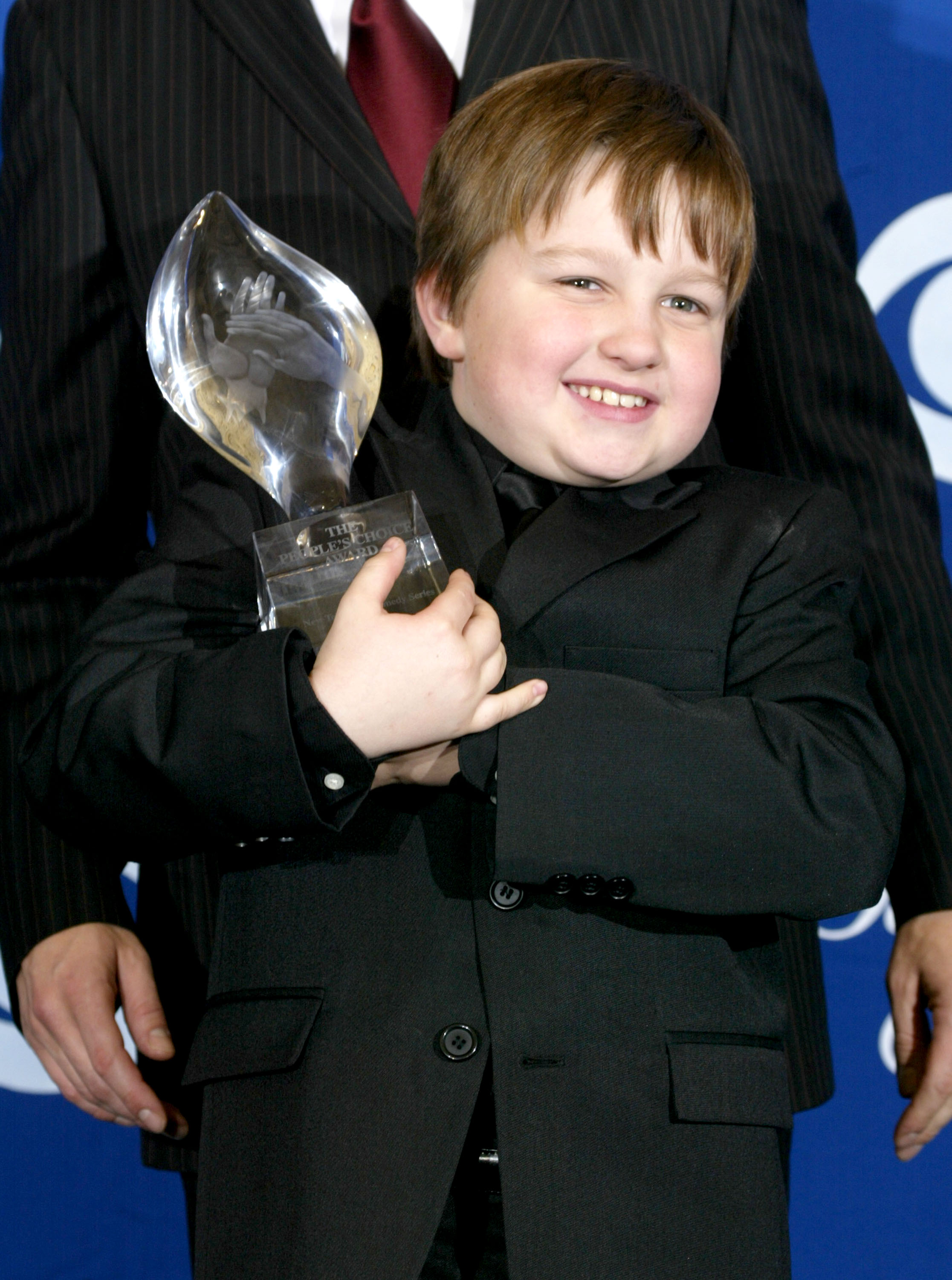 Angus T. Jones während der 30th Annual People's Choice Awards am 11. Januar 2004 in Pasadena, Kalifornien. | Quelle: Getty Images