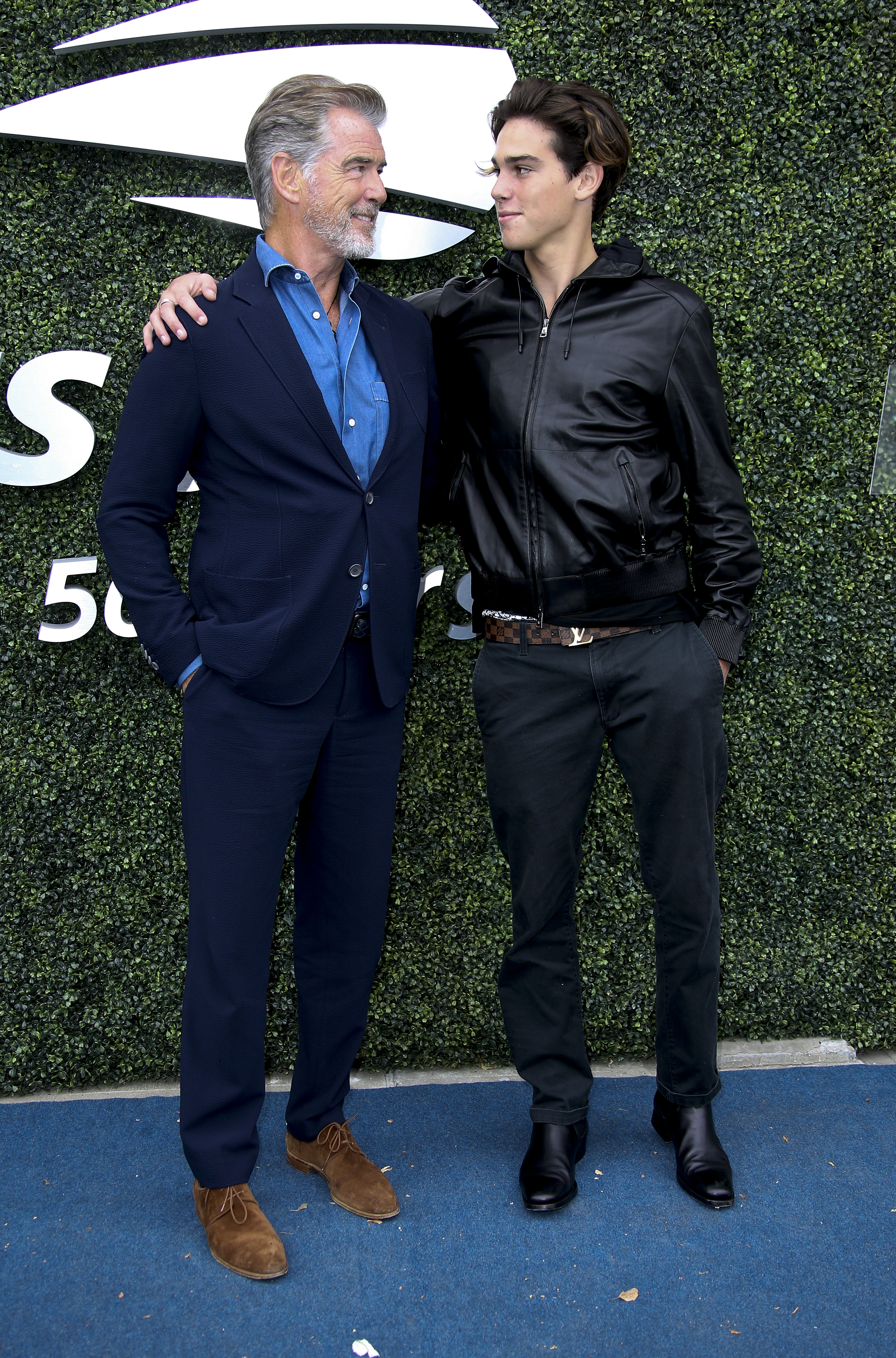 Pierce und Paris Brosnan besuchen die US Open 2018 in Flushing Meadows, Queens, New York City, am 8. September 2018 | Quelle: Getty Images