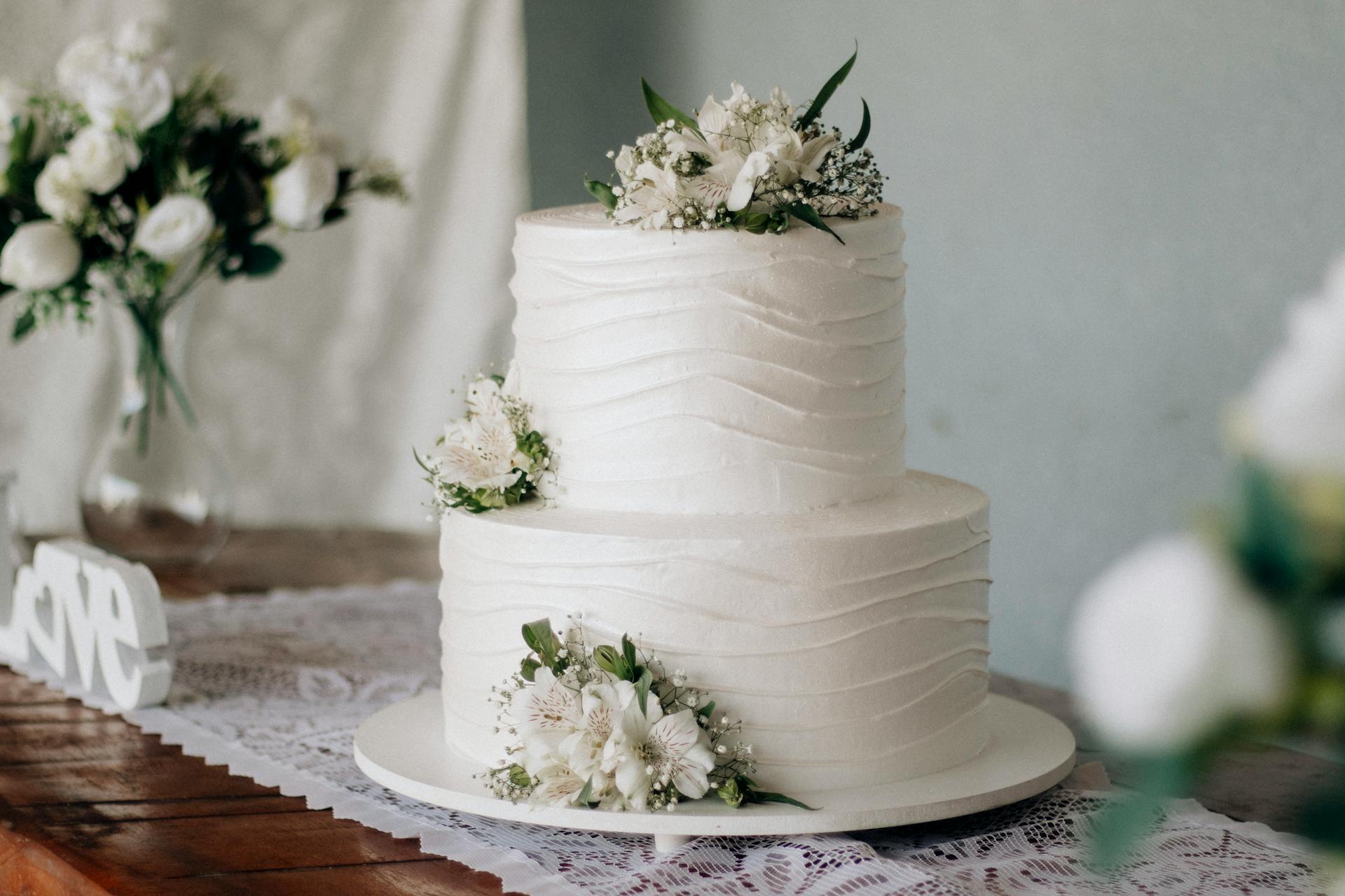 Eine Hochzeitstorte | Quelle: Pexels