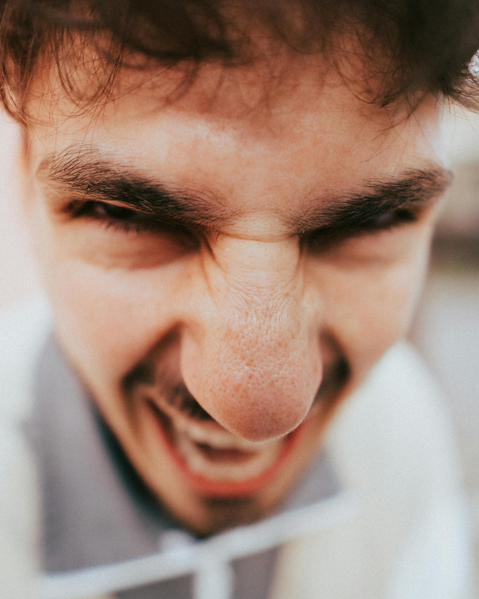 Ein wütender Mann | Quelle: Pexels