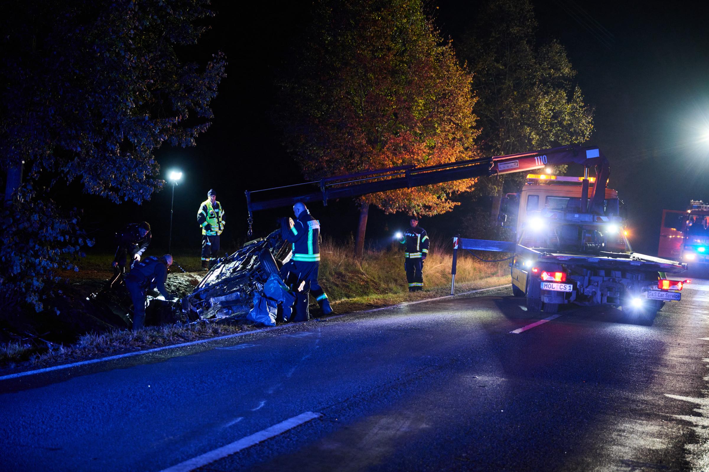 Nach dem Vorfall waren viele Einsatzkräfte vor Ort | Quelle: Getty Images