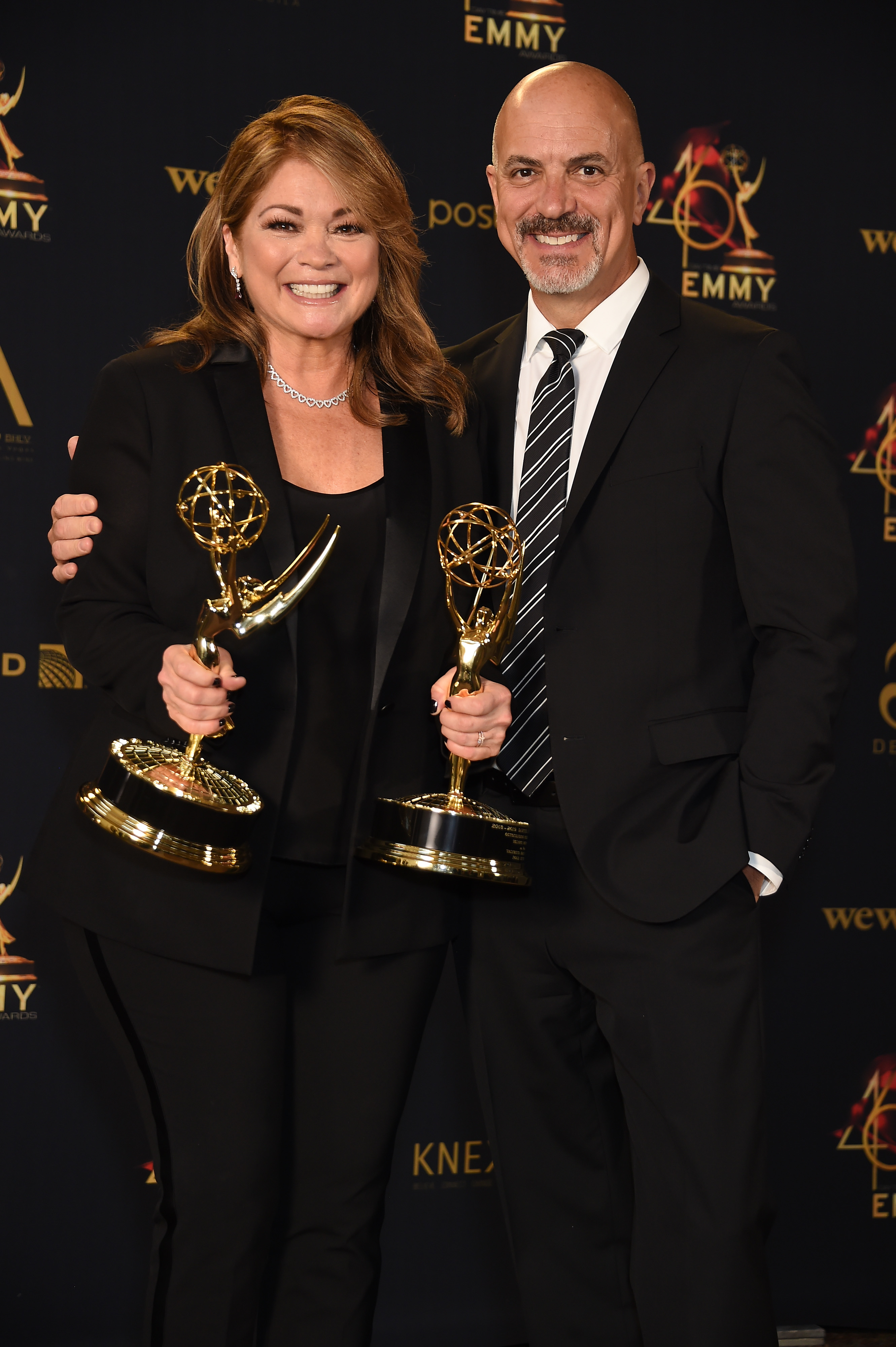 Valerie Bertinelli und Tom Vitale besuchen die 46. jährlichen Daytime Emmy Awards im Pasadena Civic Center am 5. Mai 2019 | Quelle: Getty Images