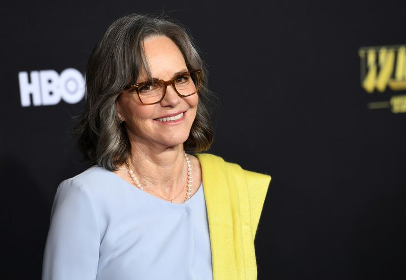 Sally Field bei der Premiere von "Winning Time: The Rise Of The Lakers Dynasty" im The Theatre at Ace Hotel am 2. März 2022 in Los Angeles, Kalifornien. | Quelle: Getty Images
