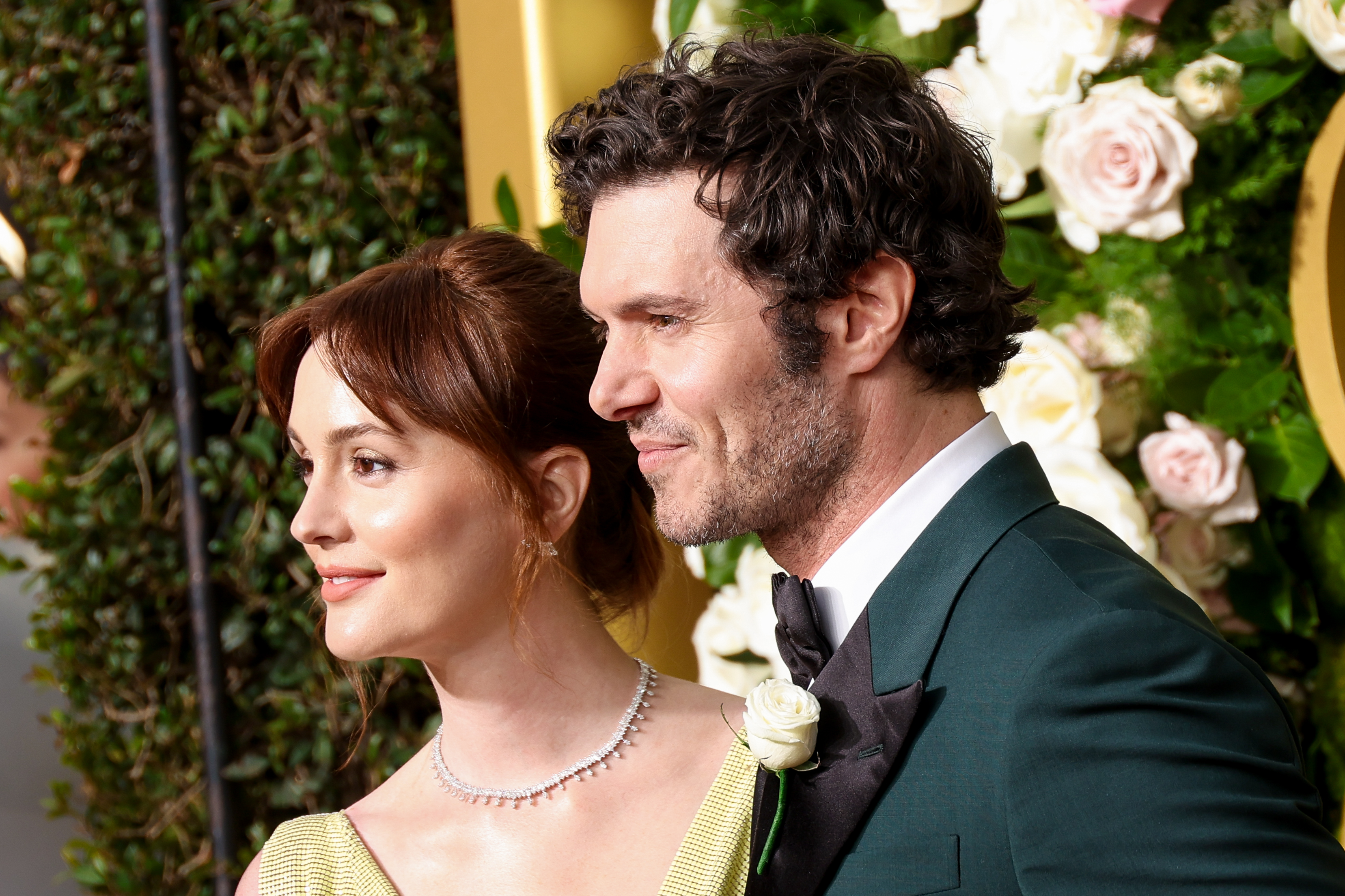 Leighton Meester und Adam Brody während der 82. jährlichen Golden Globes im The Beverly Hilton am 5. Januar 2025 in Beverly Hills, Kalifornien. | Quelle: Getty Images