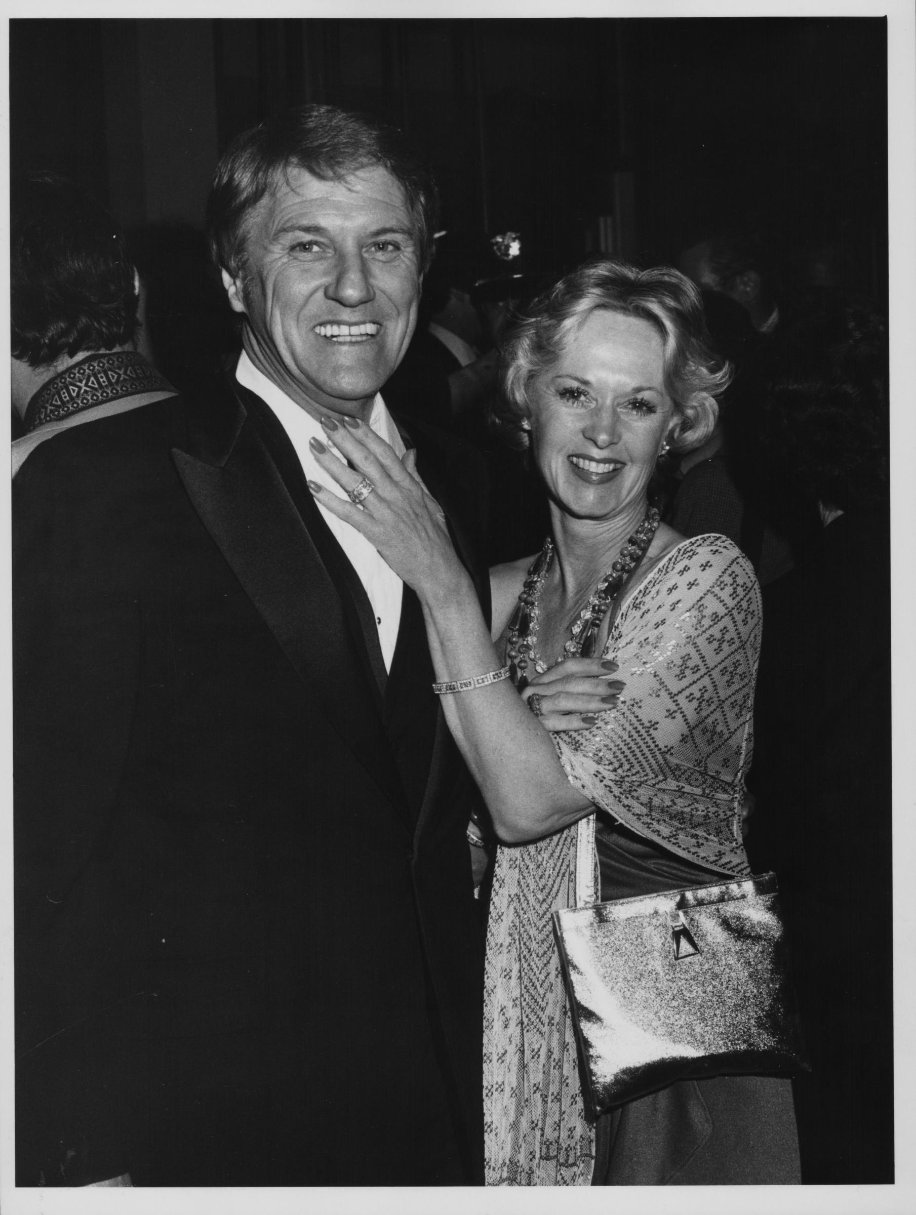 Noel Marshall und Tippi Hedren bei den Directors Guild of America Awards im Beverly Hill Hilton, Kalifornien, am 14. März 1981. | Quelle: Getty Images