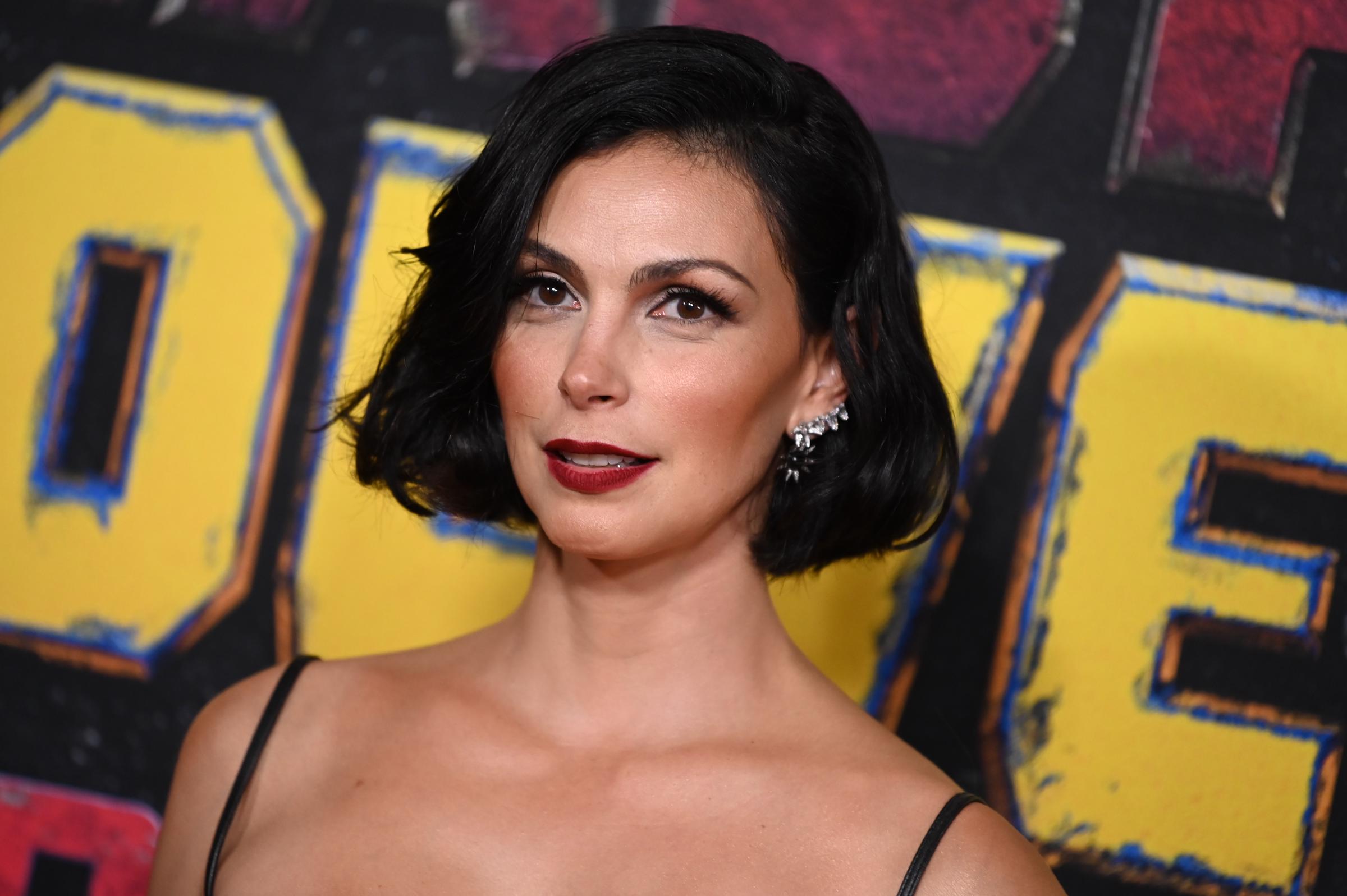 Morena Baccarin posiert bei der Weltpremiere von "Deadpool & Wolverine" am 22. Juli 2024 in New York. | Quelle: Getty Images