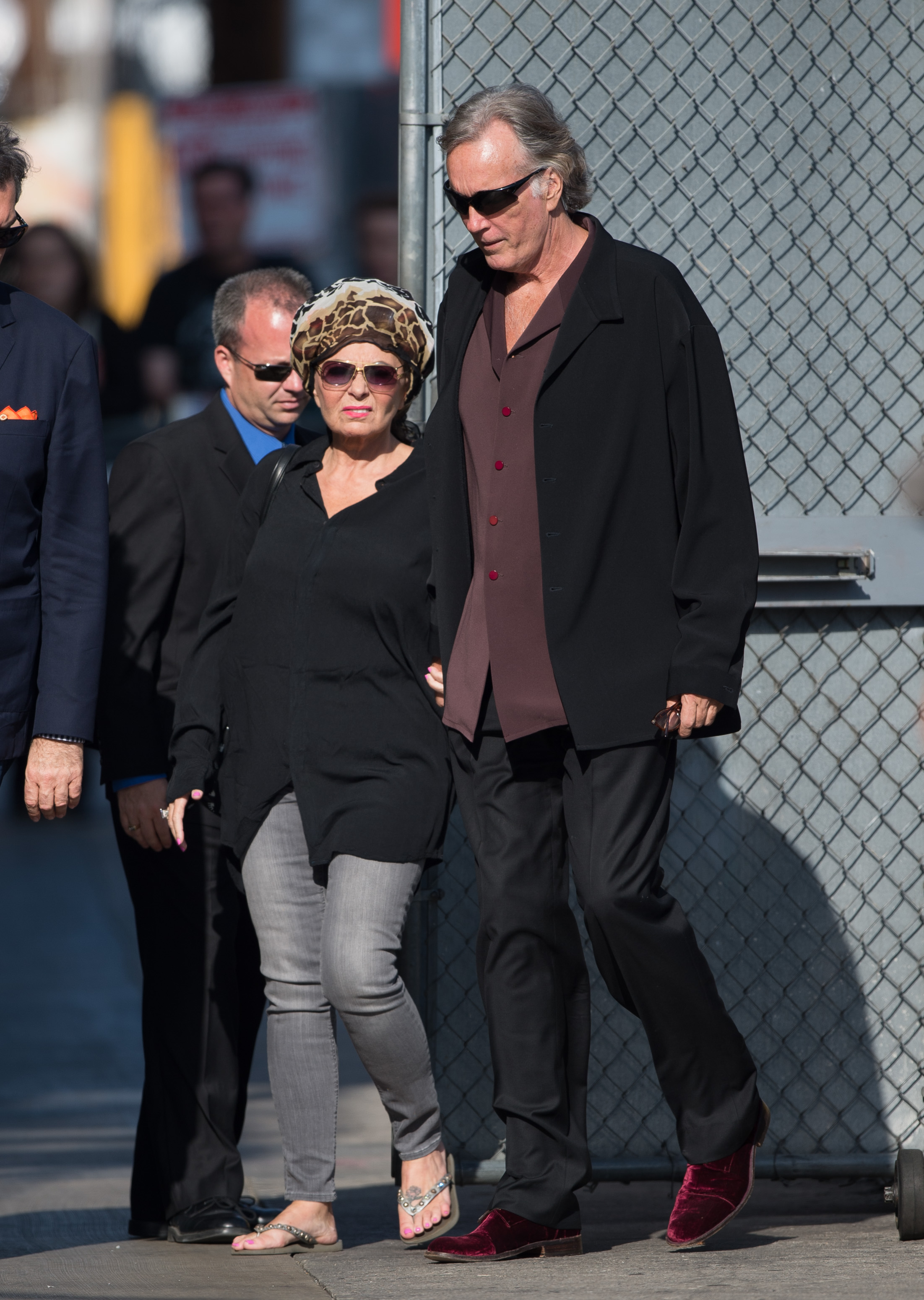 Roseanne Barr und Johnny Argent werden am 24. Juni 2014 in Los Angeles, Kalifornien, in Hollywood gesehen | Quelle: Getty Images