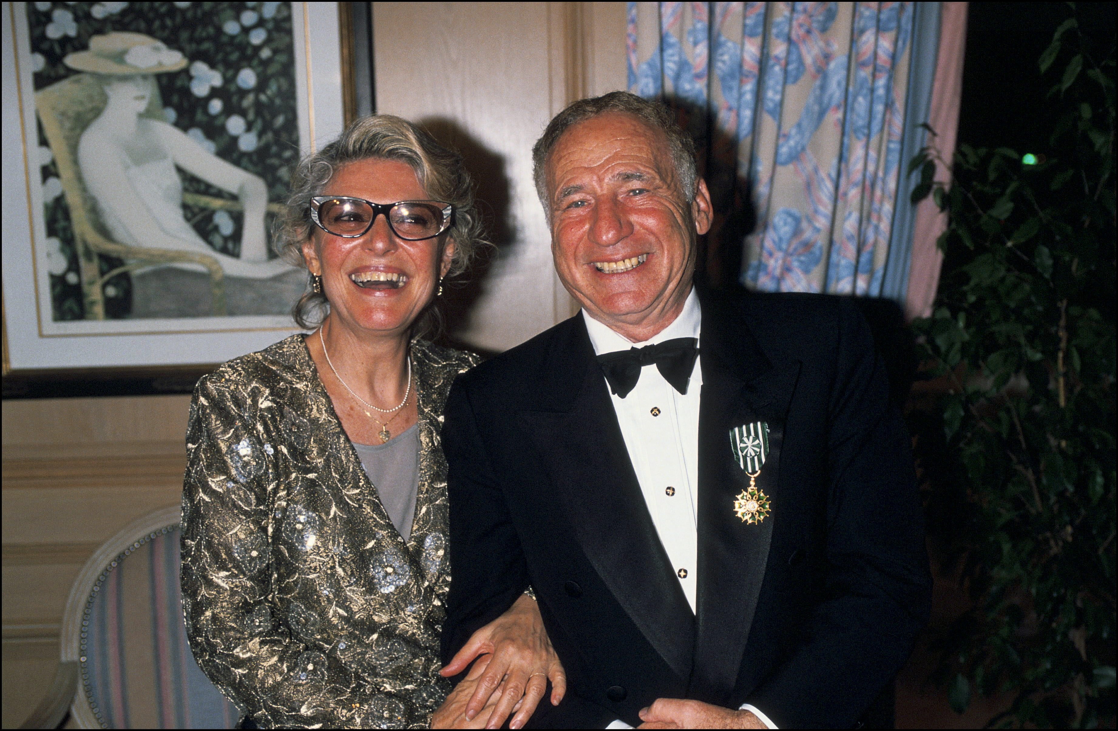 Mel Brooks und Ann Bancroft in Cannes, Frankreich am 15. Mai 1991 | Quelle: Getty Images