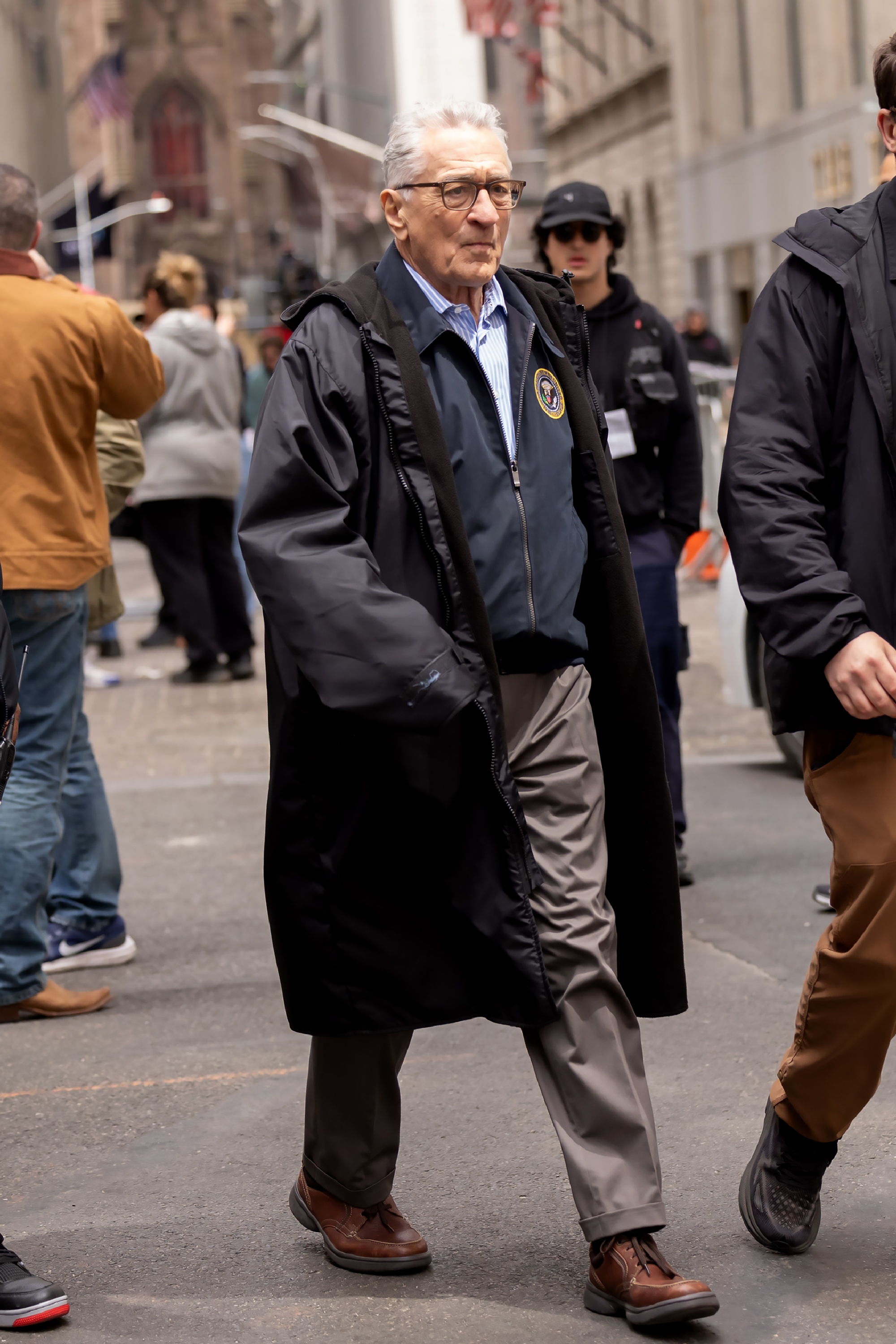 Robert De Niro am Set von "Zero Day" in New York City, am 27. April 2024 | Quelle: Getty Images