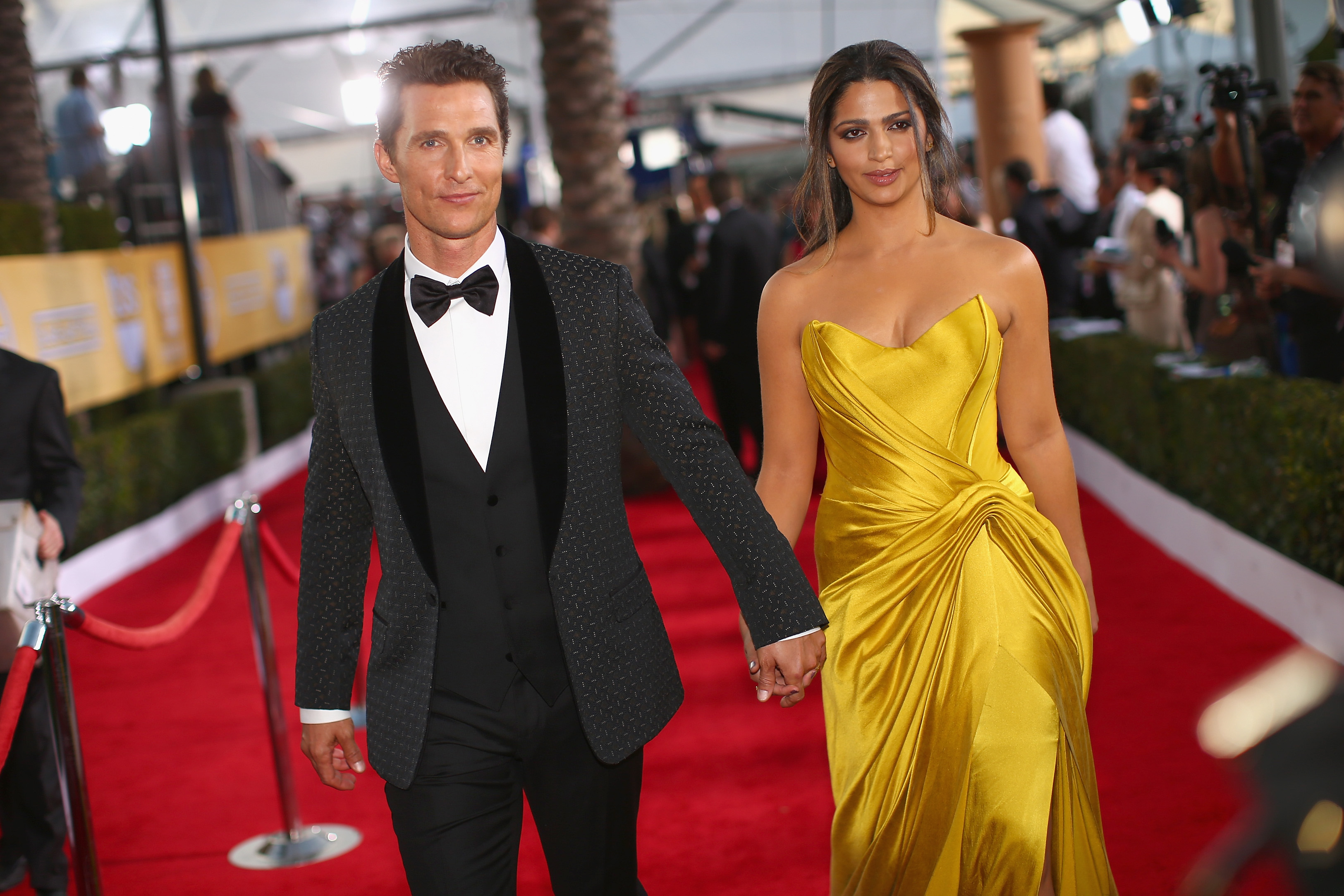 Matthew McConaughey und Camila Alves McConaughey bei den 20th Annual Screen Actors Guild Awards am 18. Januar 2014 in Los Angeles, Kalifornien | Quelle: Getty Images