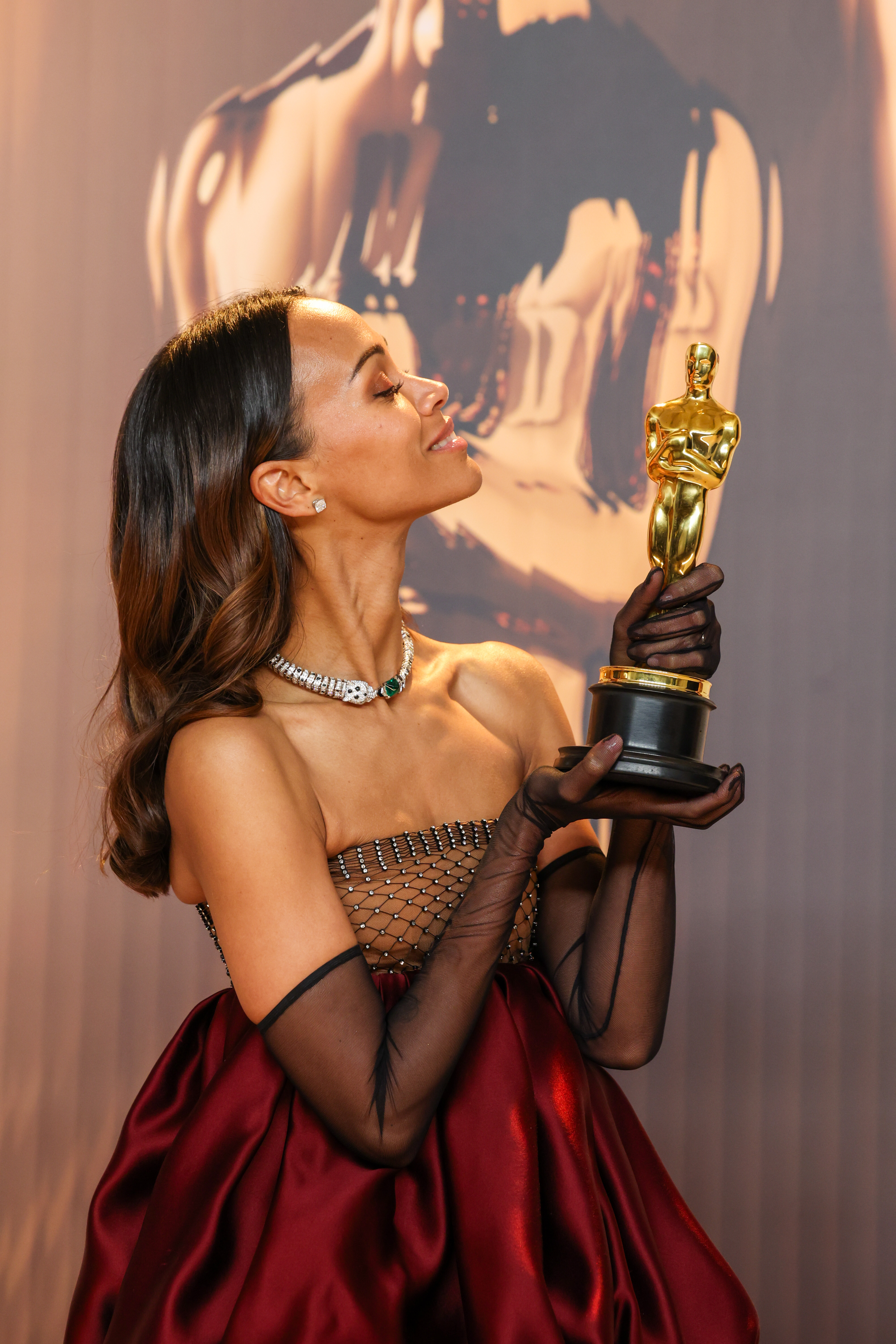 Zoe Saldana in Hollywood, Kalifornien, am 2. März 2025 | Quelle: Getty Images