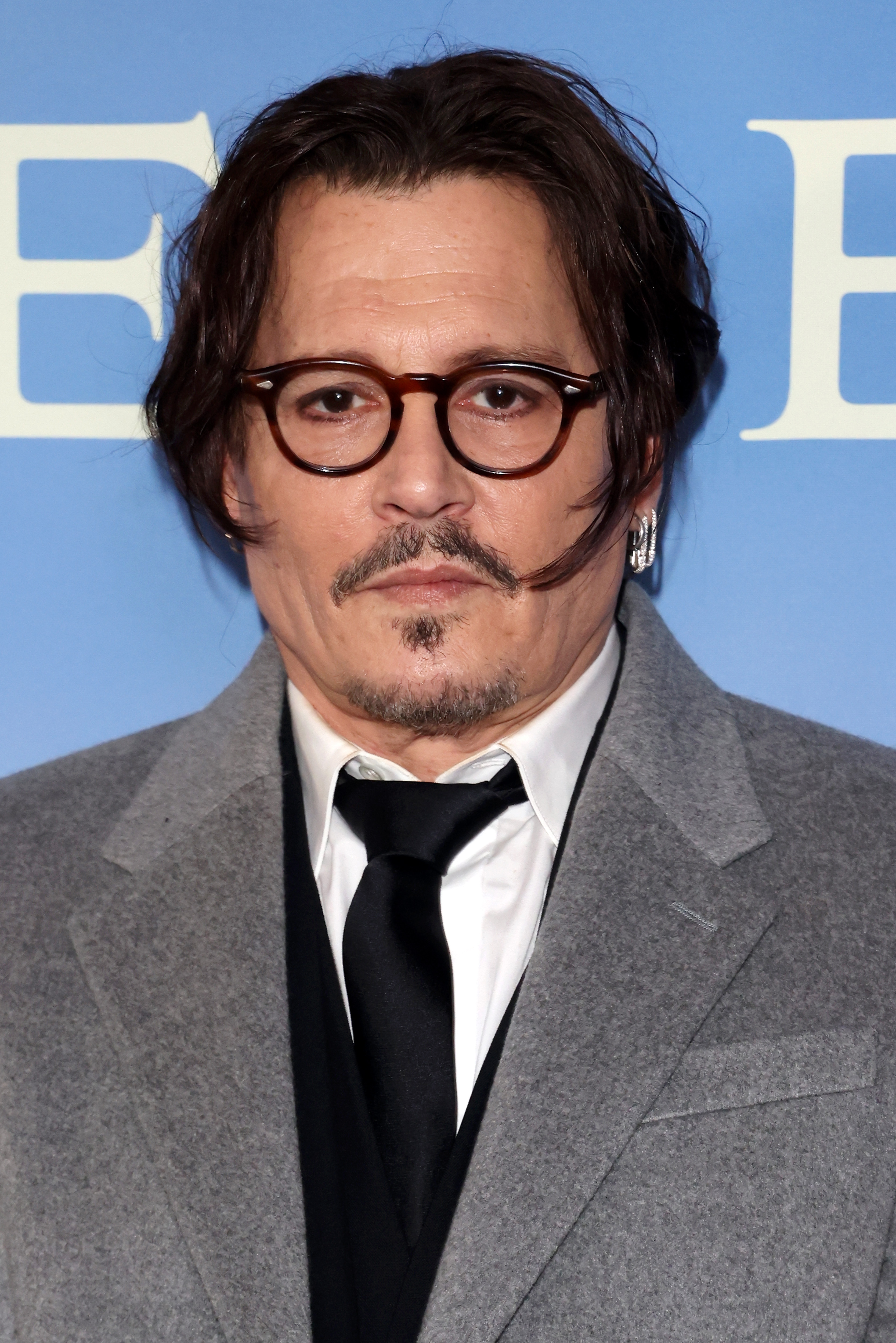Johnny Depp besucht die "Jeanne du Barry"-Premiere in Großbritannien im Curzon Mayfair am 15. April 2024 in London, England. | Quelle: Getty Images