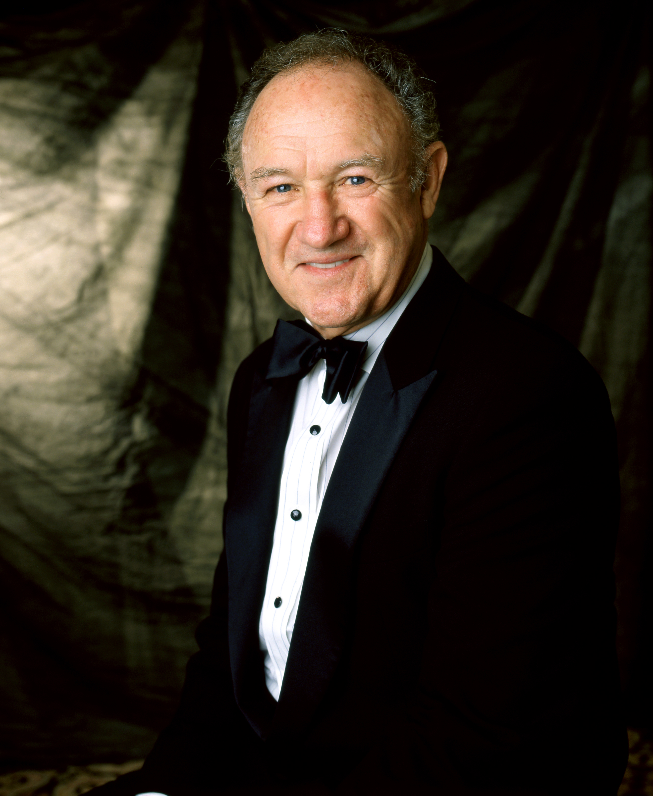 Gene Hackman posiert für ein Porträt um 1996 in Los Angeles, Kalifornien | Quelle: Getty Images