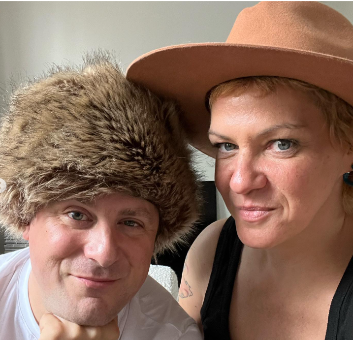 Franziska und Roy | Quelle: instagram.com/p/CvUTHgWI3nG/?img_index=5