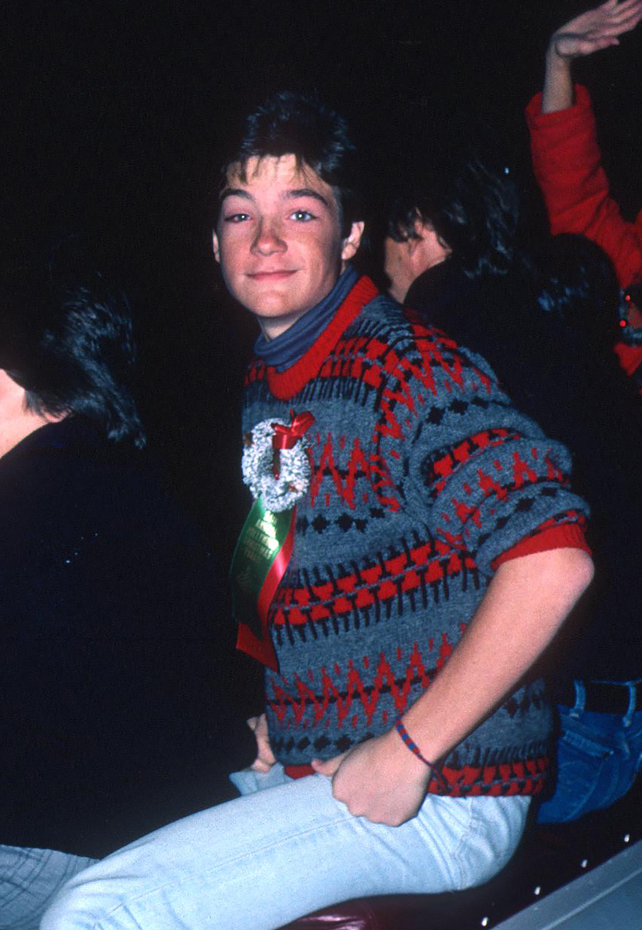 Der junge Schauspieler nimmt 1985 an der 54. jährlichen Hollywood Christmas Parade teil | Quelle: Getty Images