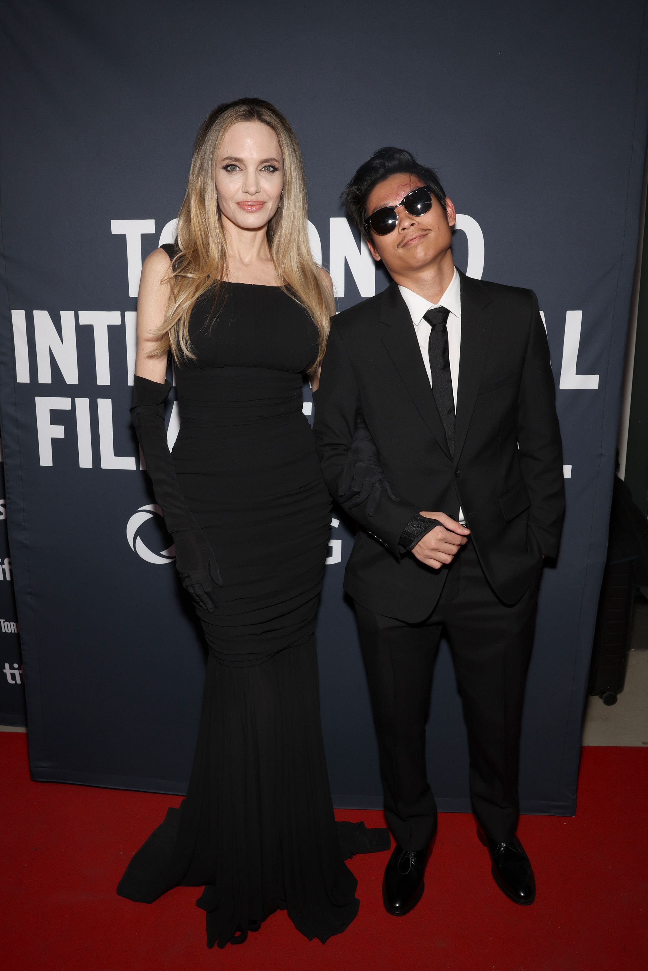 Angelina Jolie und Pax Jolie-Pitt nehmen an der Premiere von