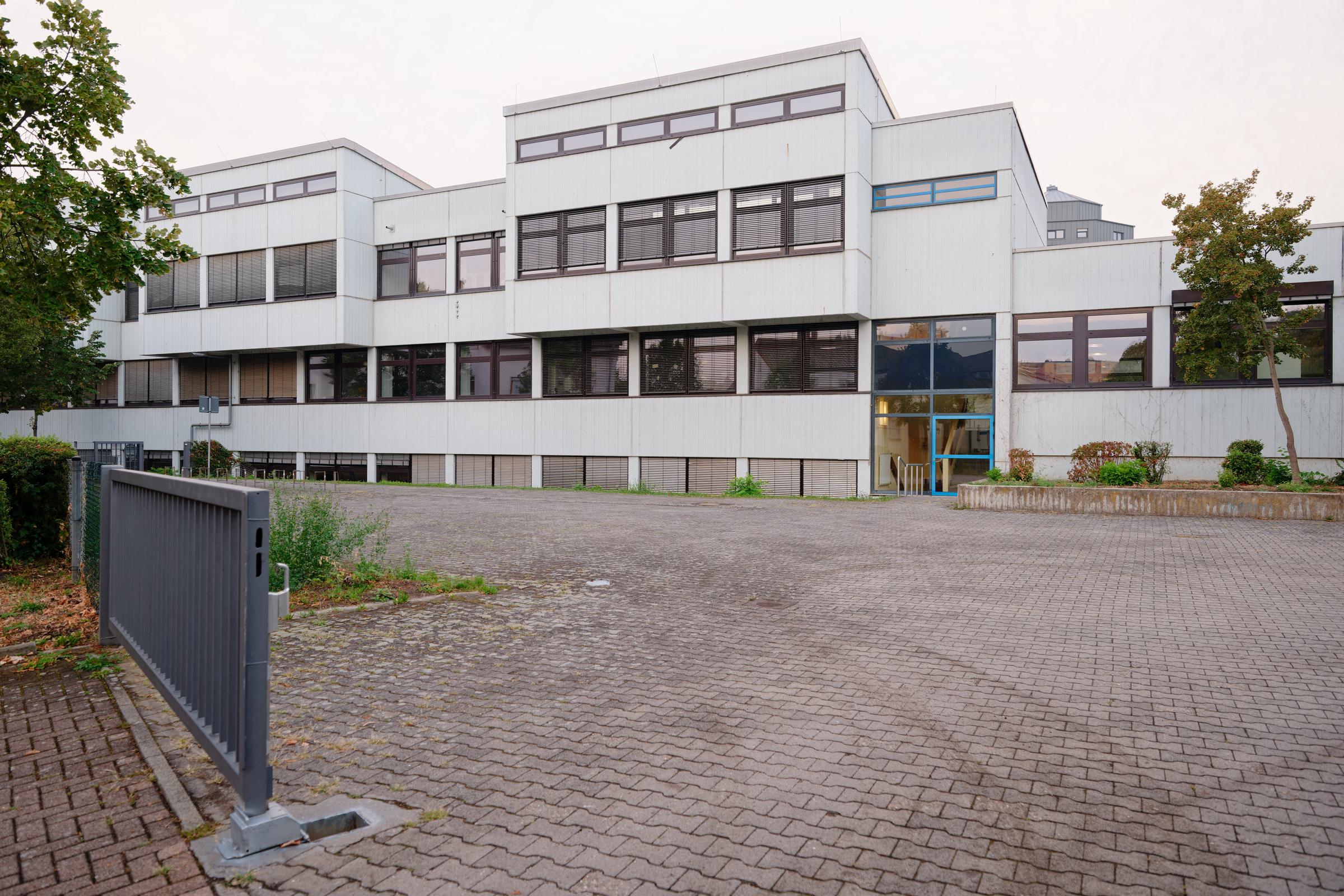 Das Schulgebäude der Karolina-Burger-Schule | Quelle: Getty Images
