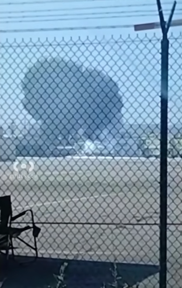 Die Explosion des Flugzeugs | Quelle" Youtube.com/KTLA 5