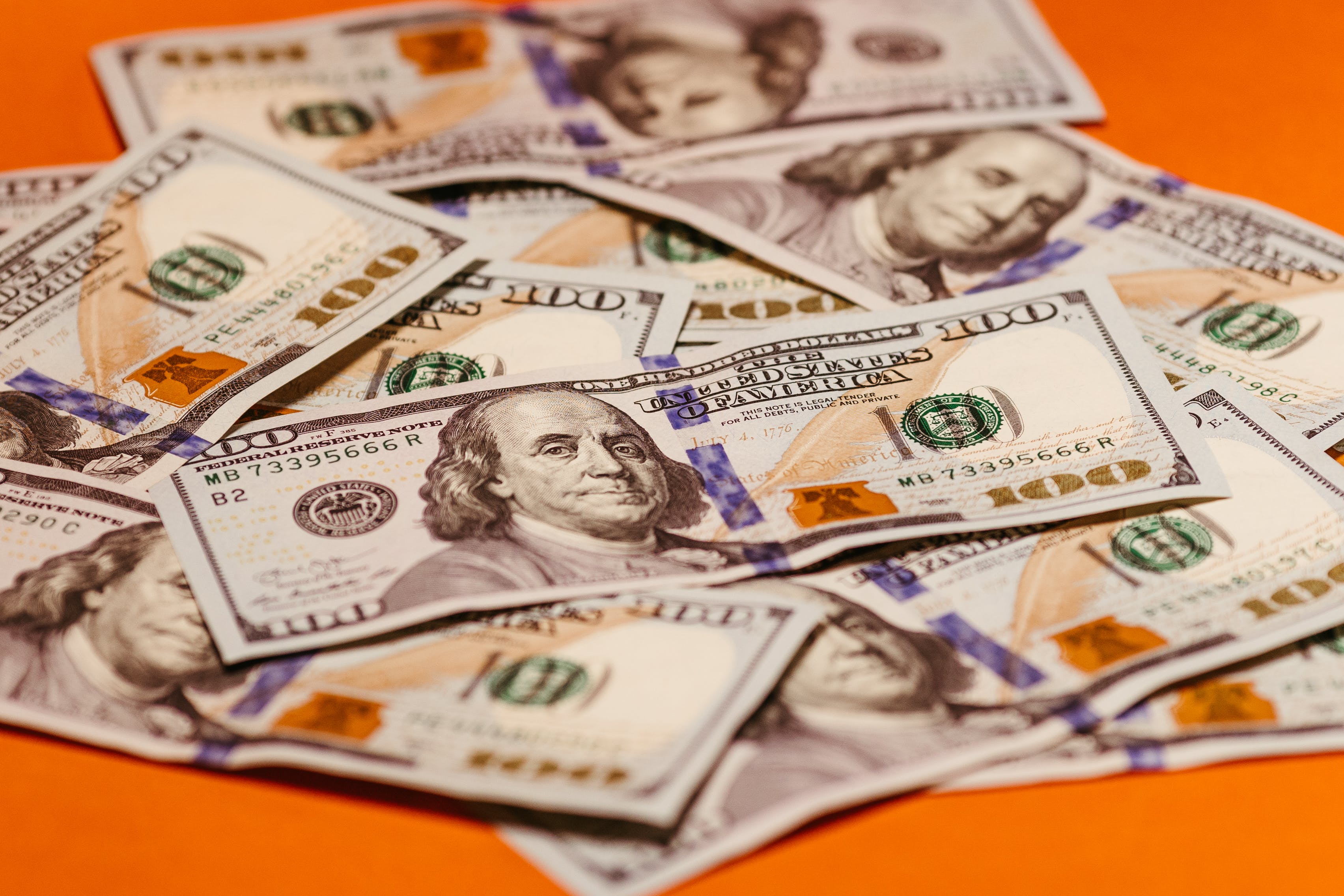 Bank-Dollar-Noten | Quelle: Pexels