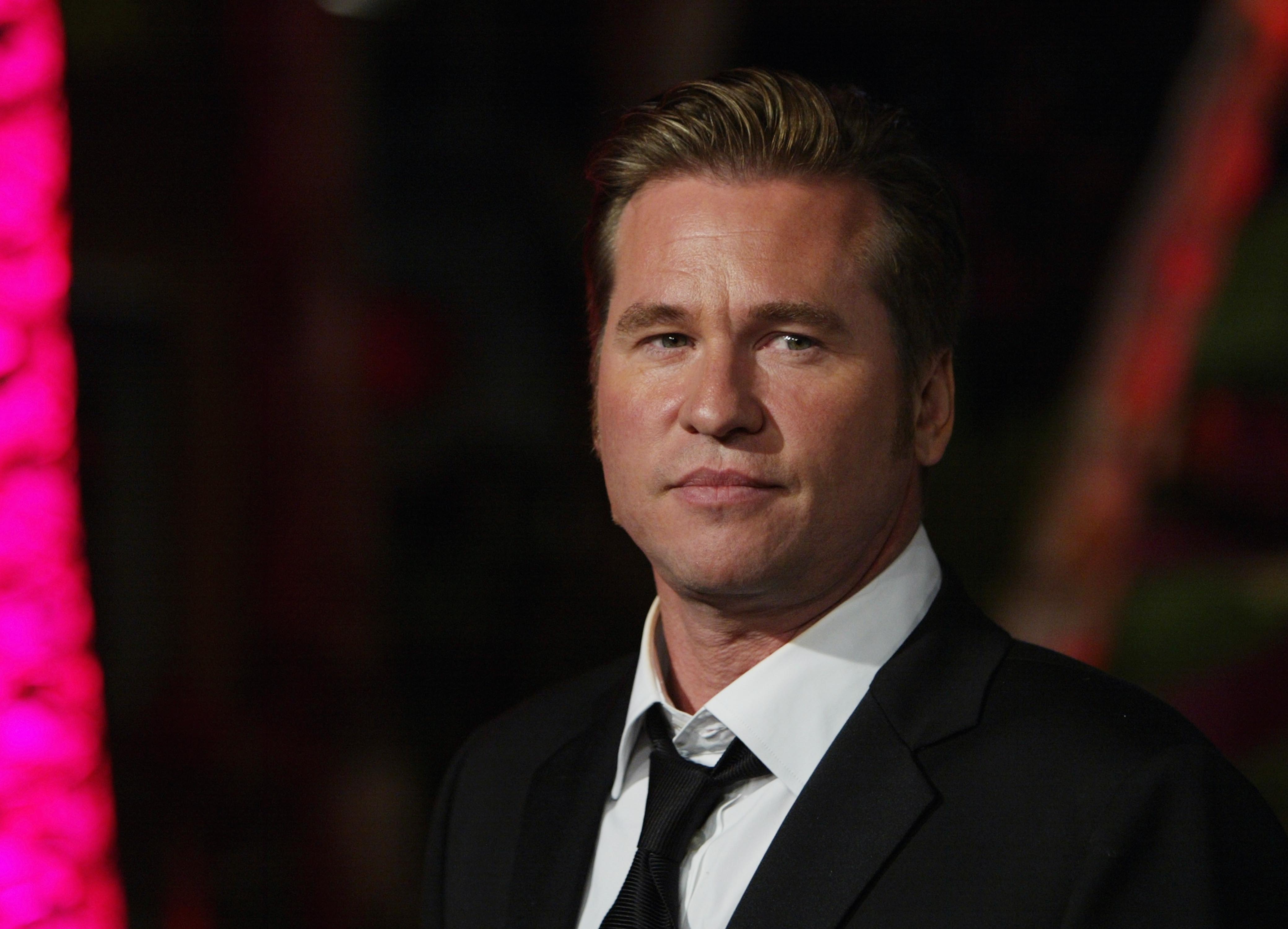 Val Kilmer, 2004, Hollywood | Quelle: Getty Images