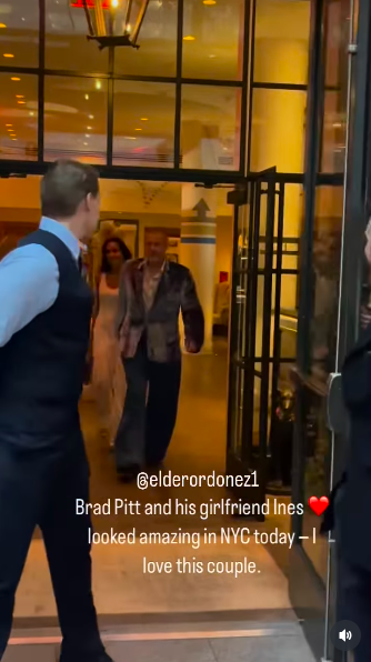 Brad Pitt und Ines de Ramon beim Verlassen ihres Hotels, als das Personal ihnen die Türen öffnet, aufgenommen am 15. Juni 2025. | Quelle: Instagram/elderordonez1