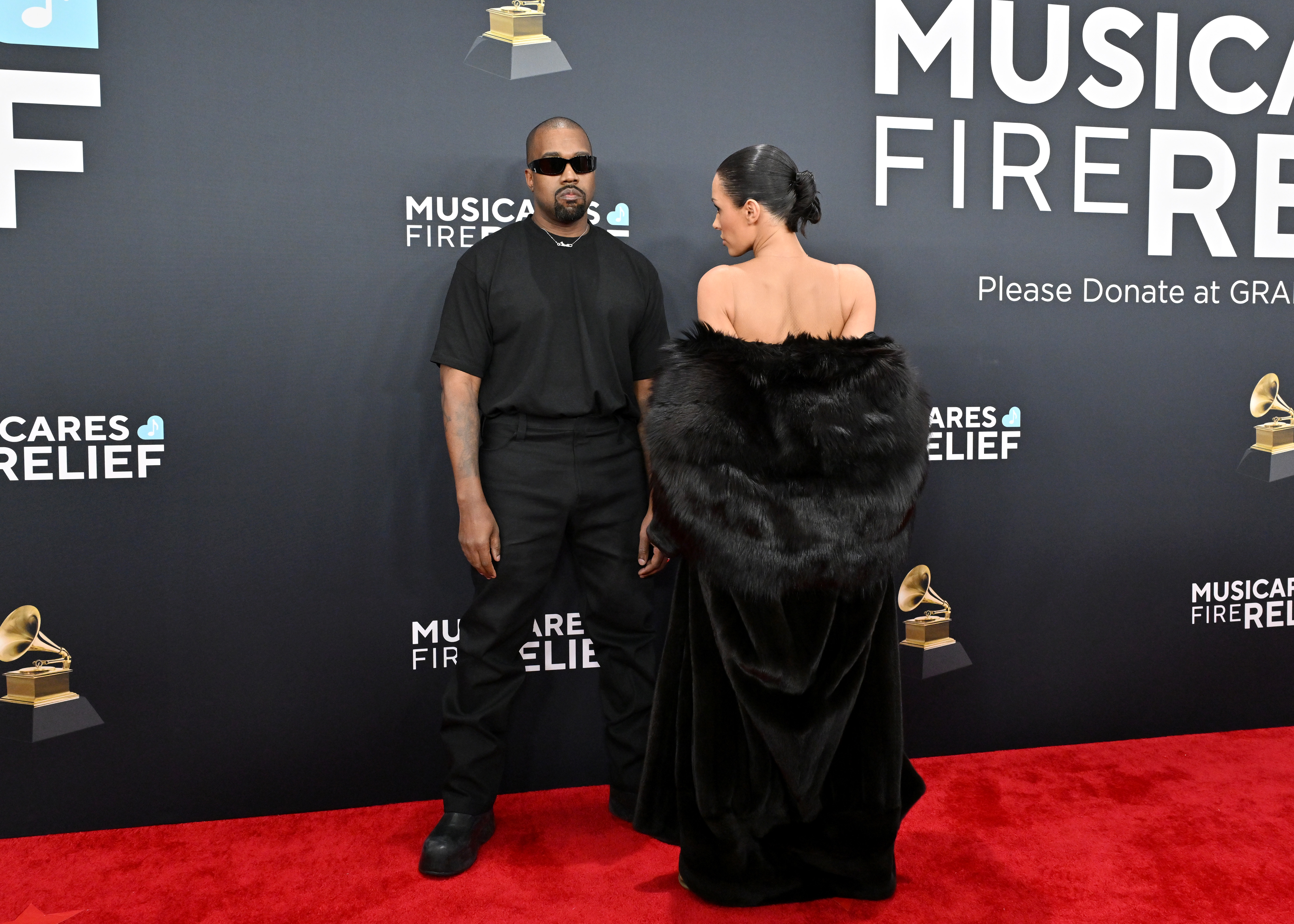 Kanye West und Bianca Censori bei den 67. Grammy Awards in Los Angeles, Kalifornien am 2. Februar 2025. | Quelle: Getty Images